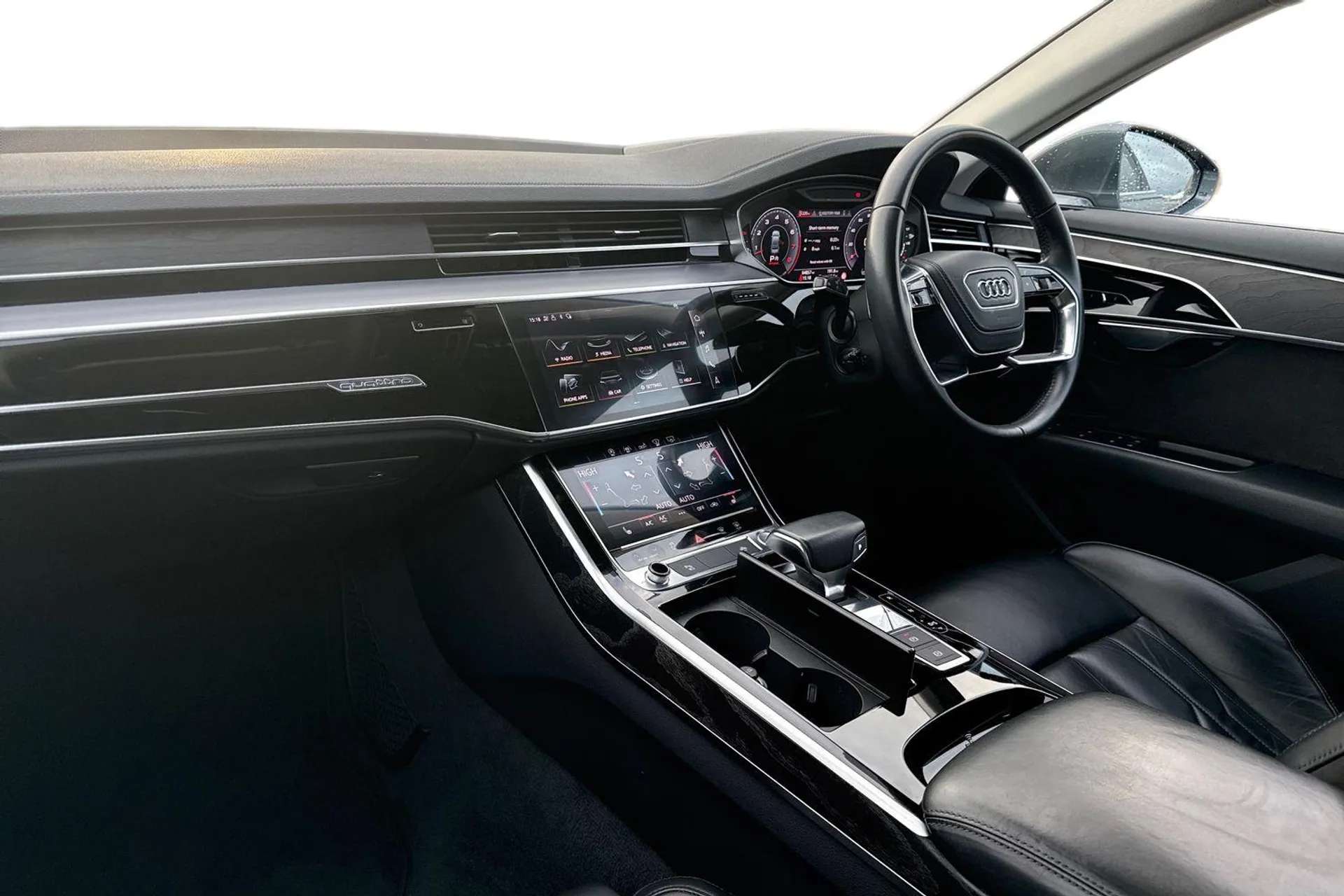 2018 AUDI A8 2018 AUDI A8