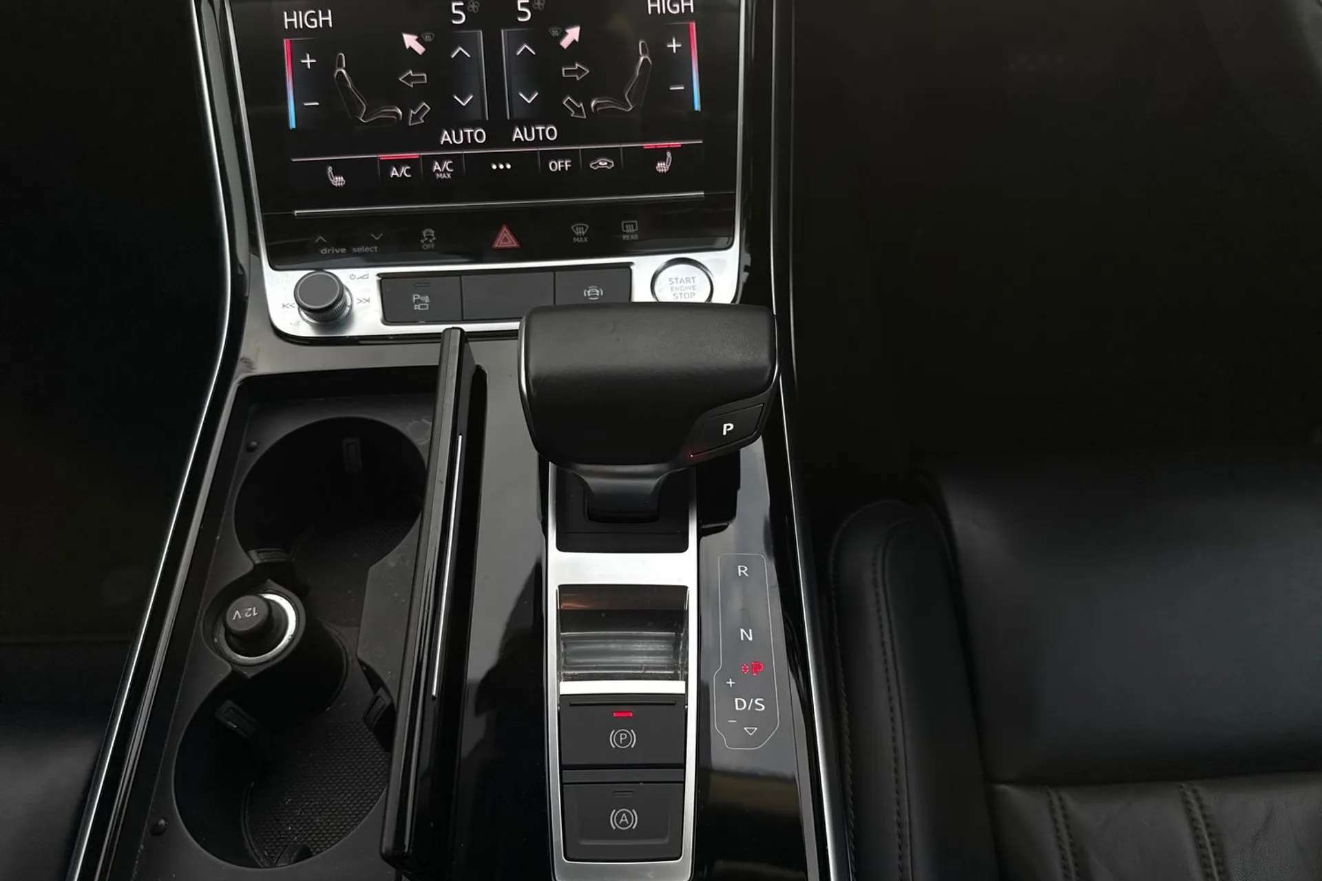 2018 AUDI A8 2018 AUDI A8