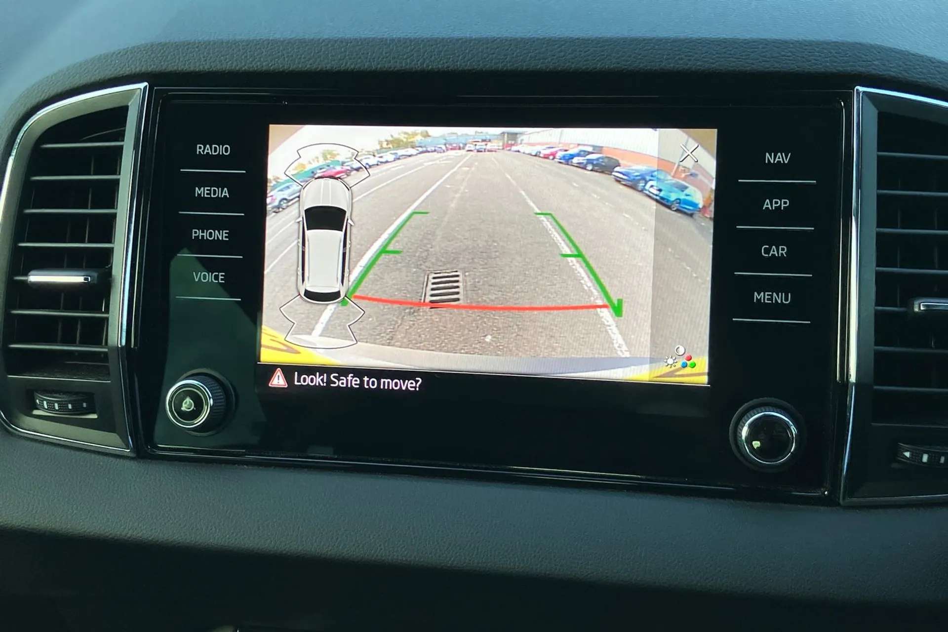 2020 SKODA KAROQ 2020 SKODA KAROQ