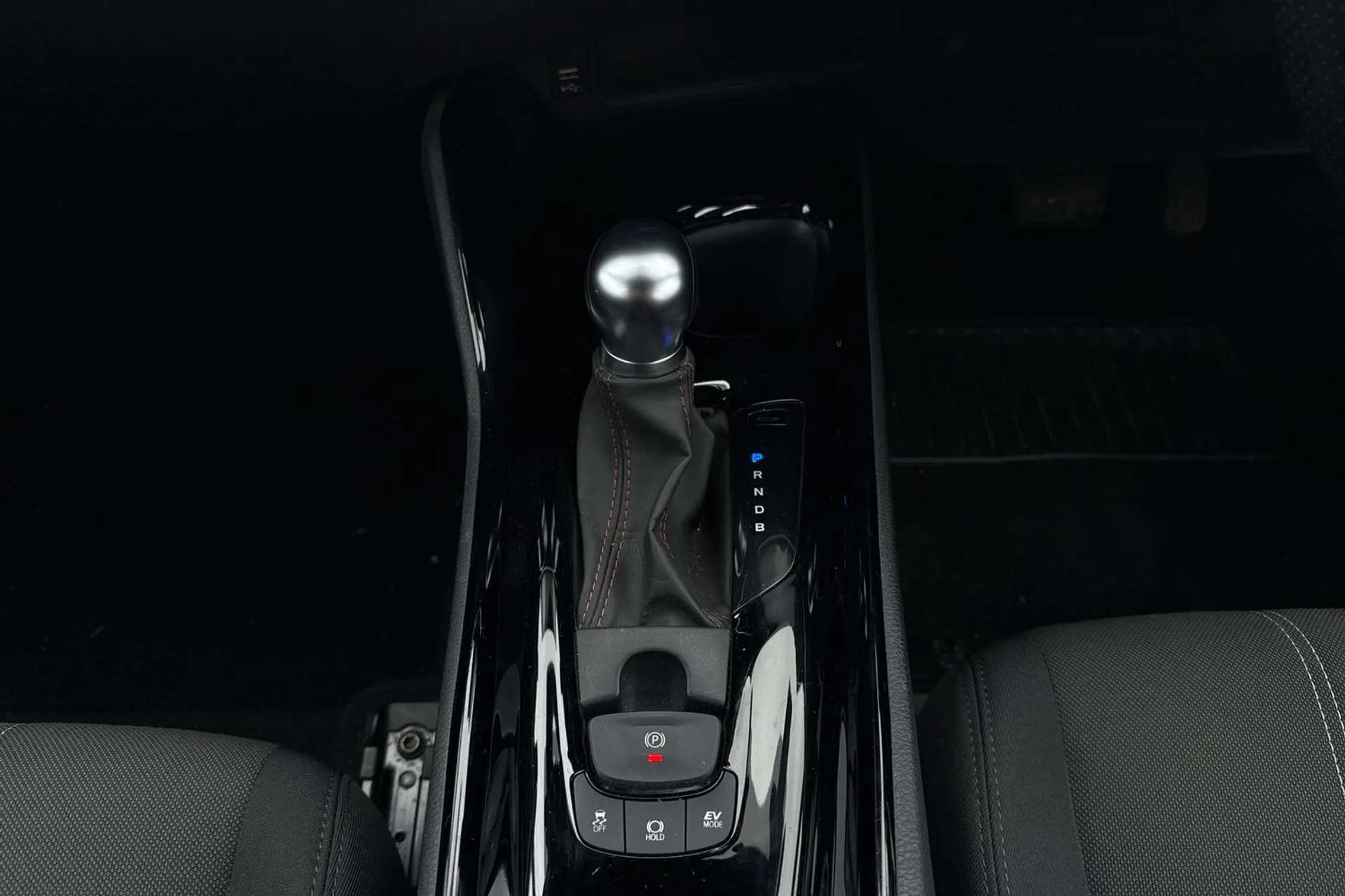 2022 TOYOTA C-HR 2022 TOYOTA C-HR