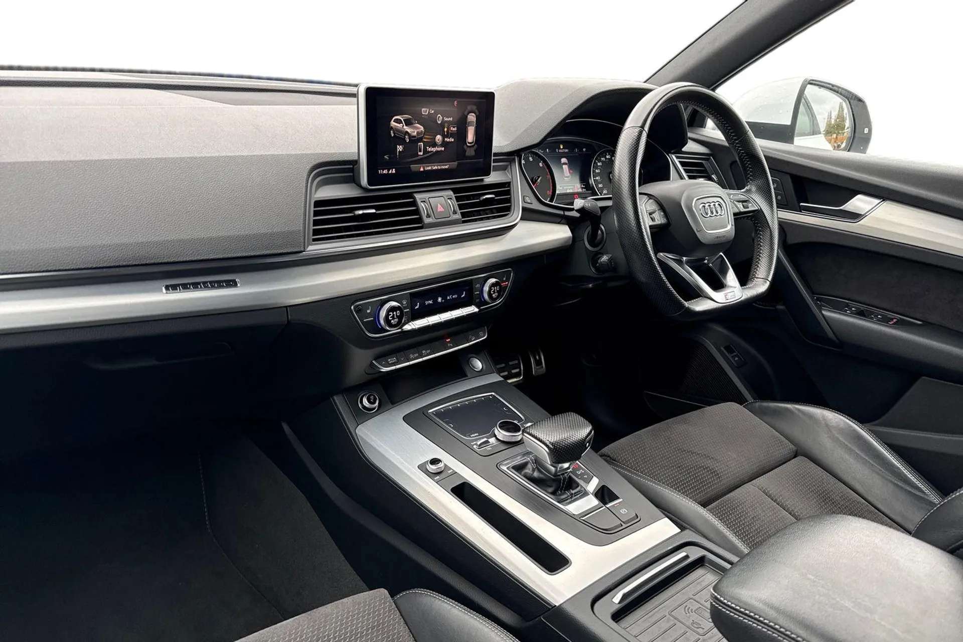 A 2017 AUDI Q5 2.0T FSI Quattro S Line 5dr S Tronic [ Power tailgate , Flat-bottomed 3-spoke multi-function steering wheel , Technology Pack , Comfort and Sound Pack A 2017 AUDI Q5 2.0T FSI Quattro S Line 5dr S Tronic [ Power tailgate , Flat-bottomed 3-spoke multi-function steering wheel , Technology Pack , Comfort and Sound Pack