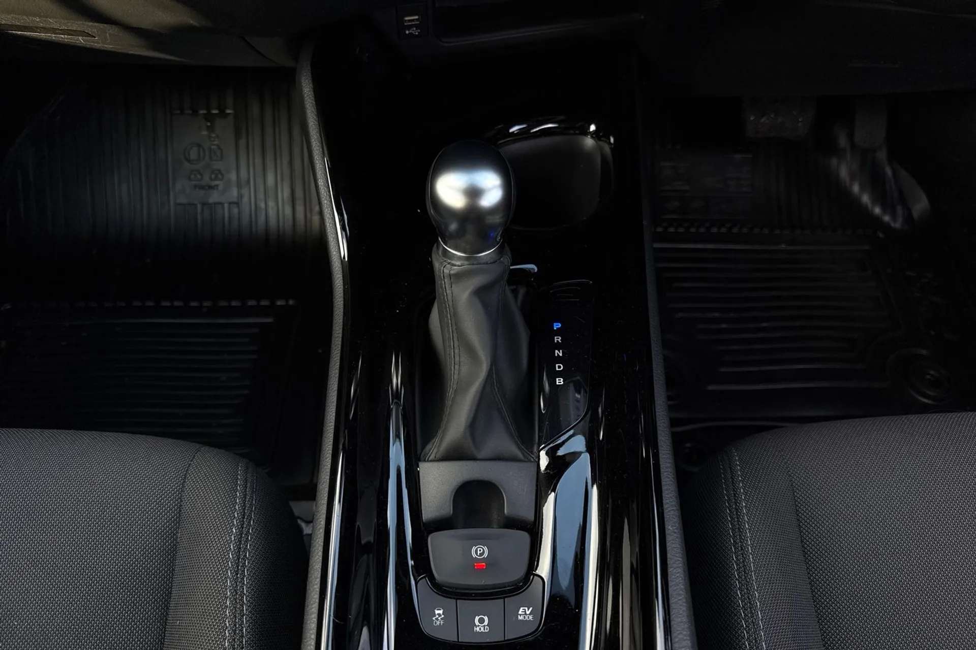 2021 TOYOTA C-HR 2021 TOYOTA C-HR