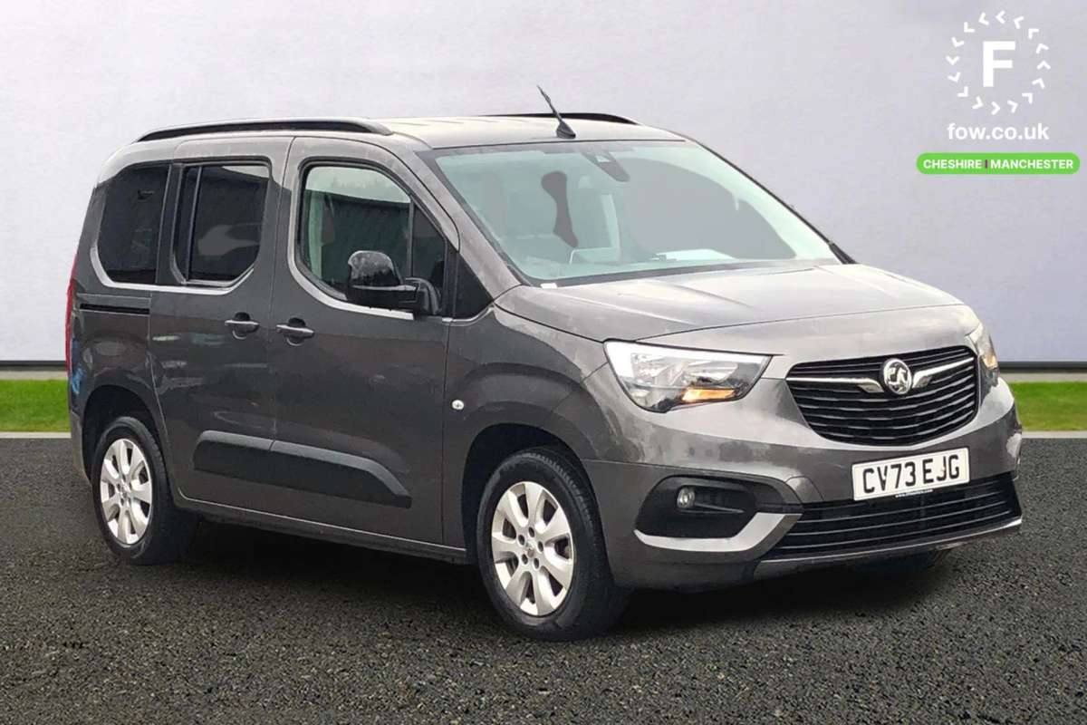 Check out this Vauxhall Combo Life 2023 Electric Automatic