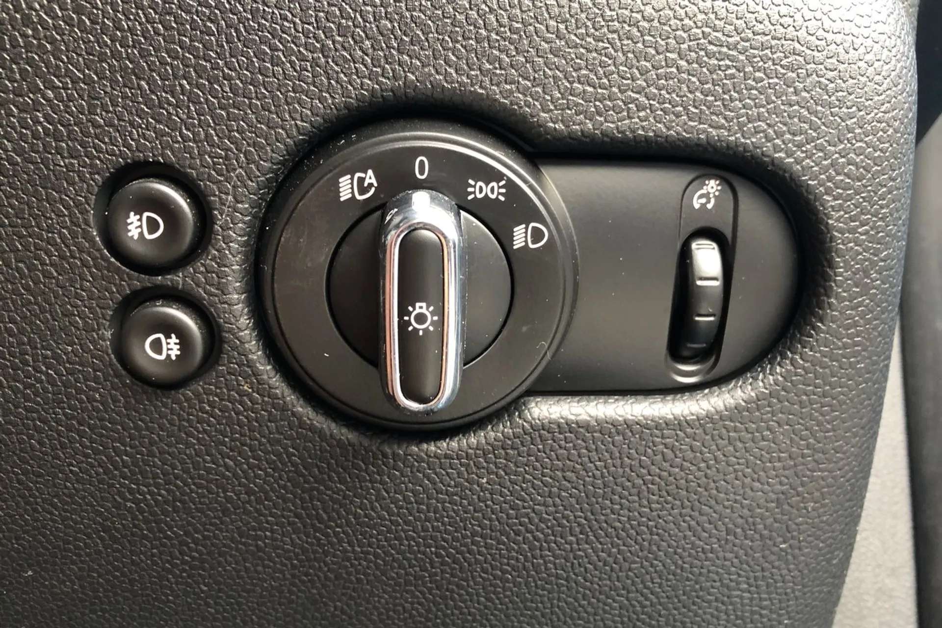 2018 MINI HATCH 2018 MINI HATCH