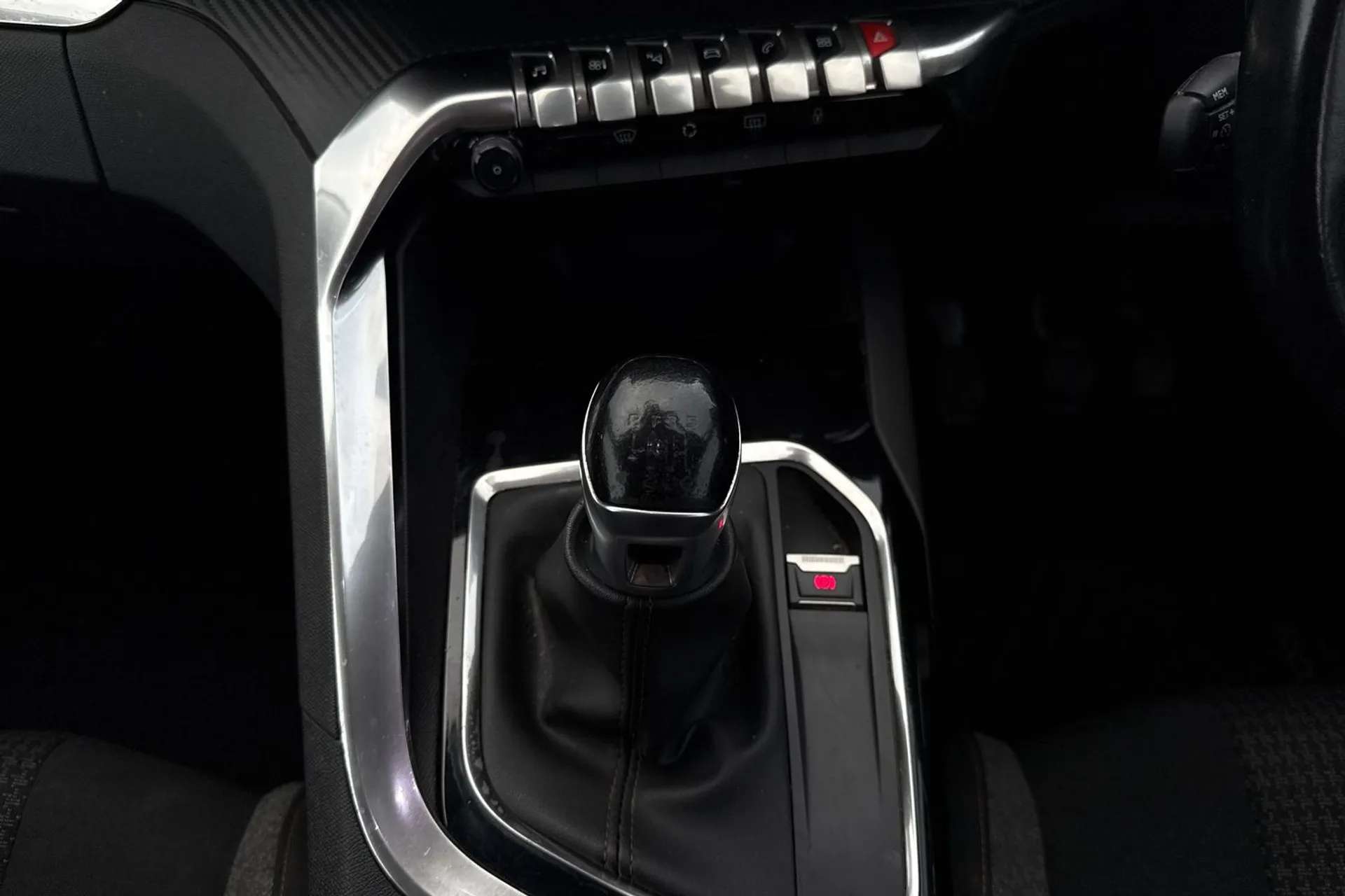 2018 PEUGEOT 3008 2018 PEUGEOT 3008