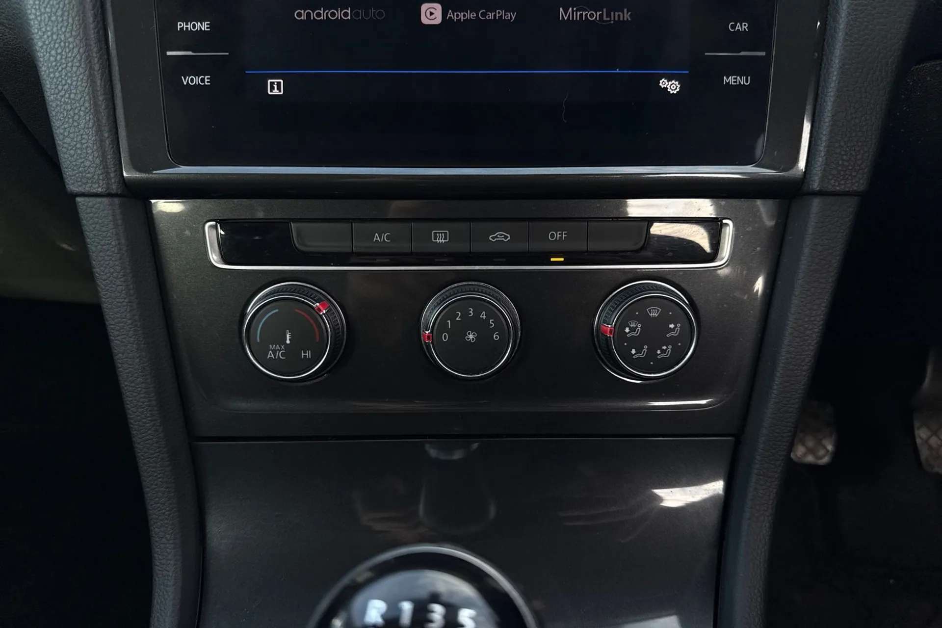 2018 VOLKSWAGEN GOLF 2018 VOLKSWAGEN GOLF