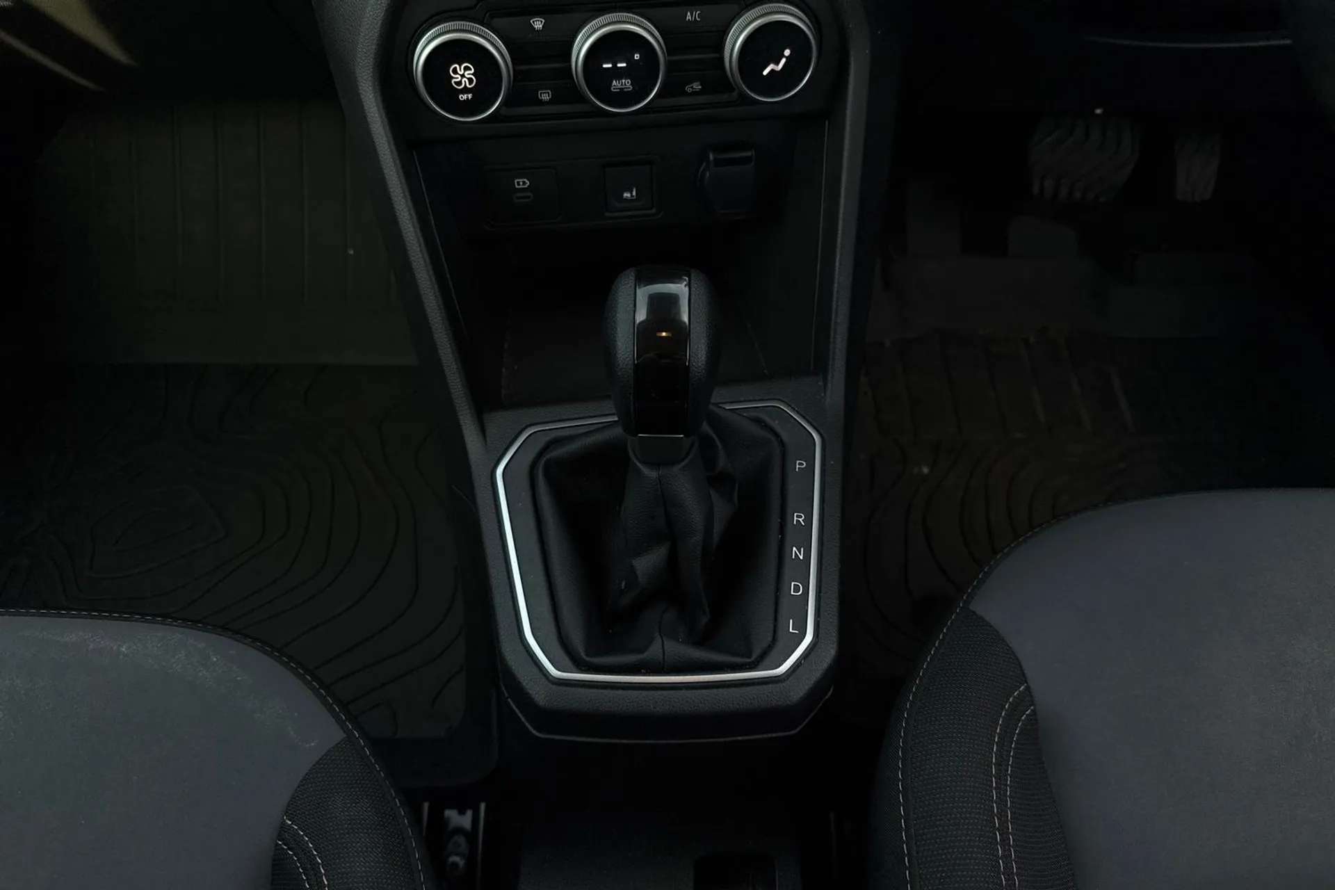 2024 DACIA SANDERO STEPWAY 2024 DACIA SANDERO STEPWAY