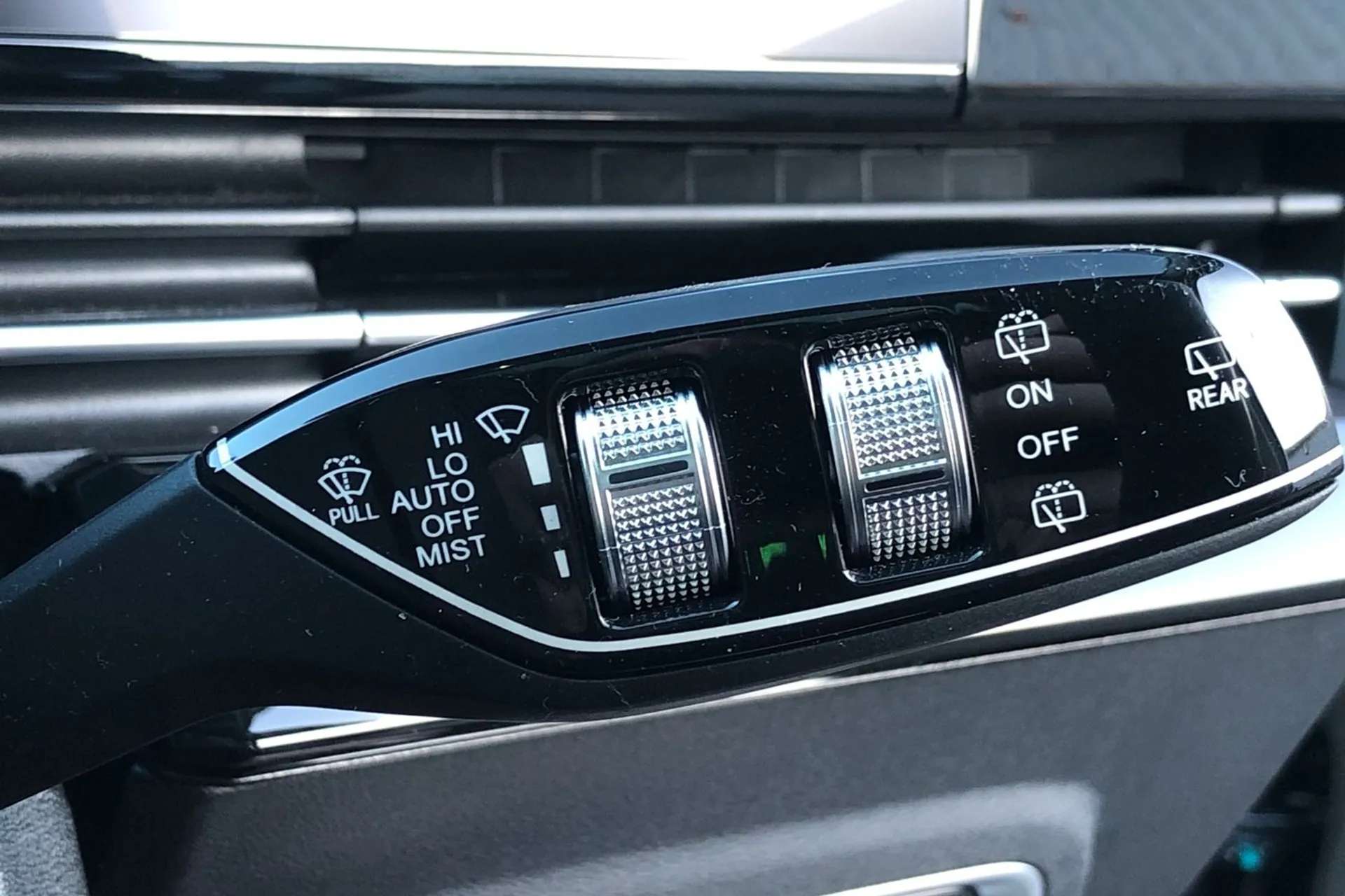 2025 OMODA 5 2025 OMODA 5