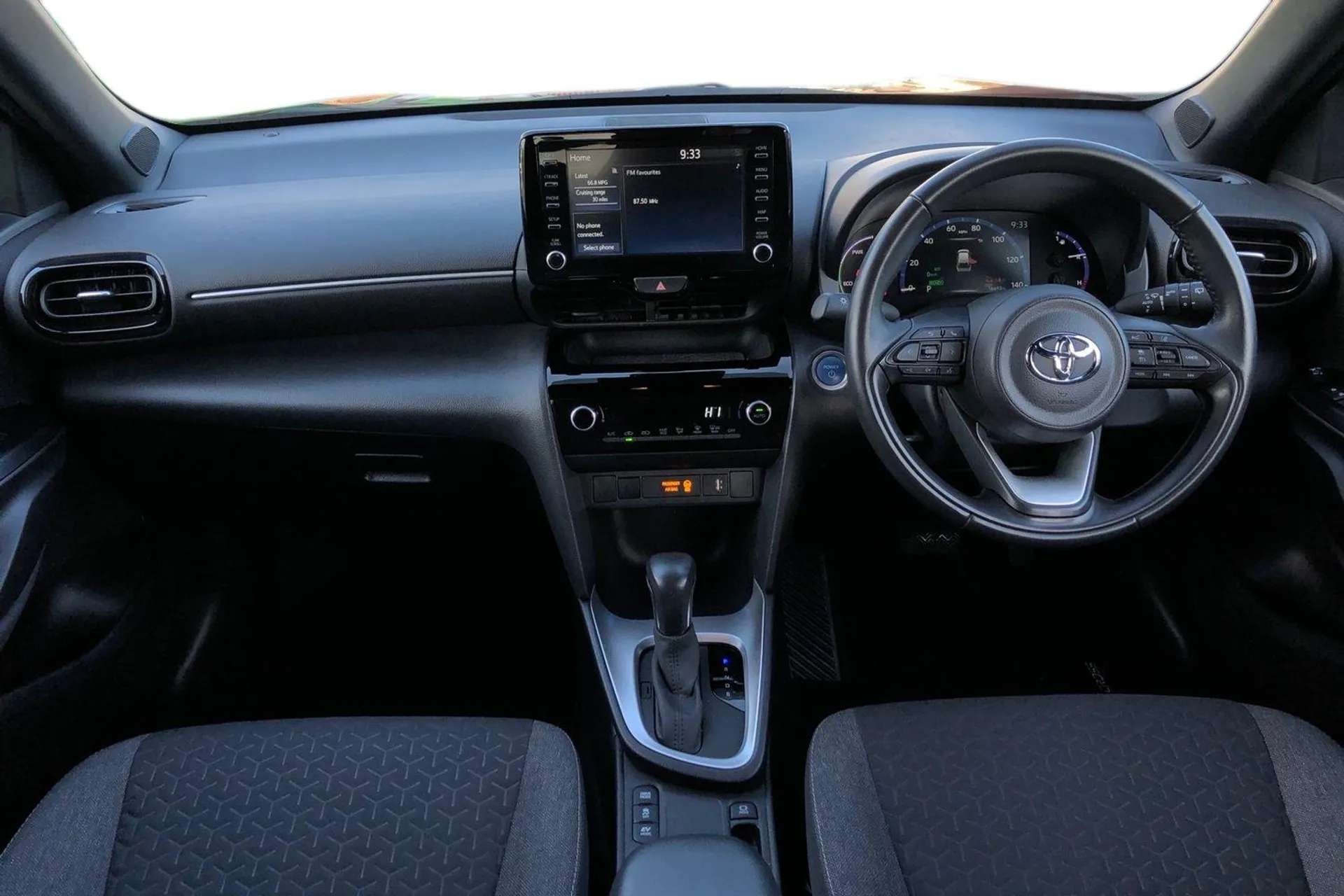 2023 TOYOTA YARIS CROSS 2023 TOYOTA YARIS CROSS