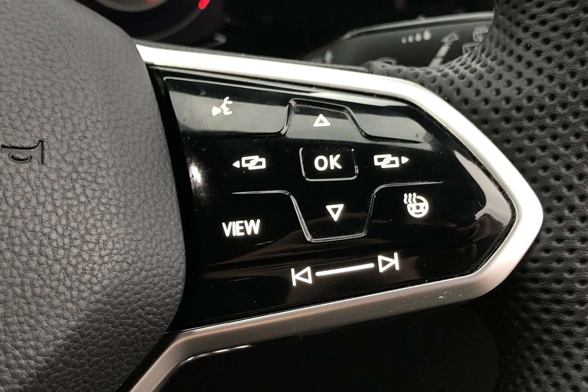 2021 VOLKSWAGEN GOLF 2021 VOLKSWAGEN GOLF