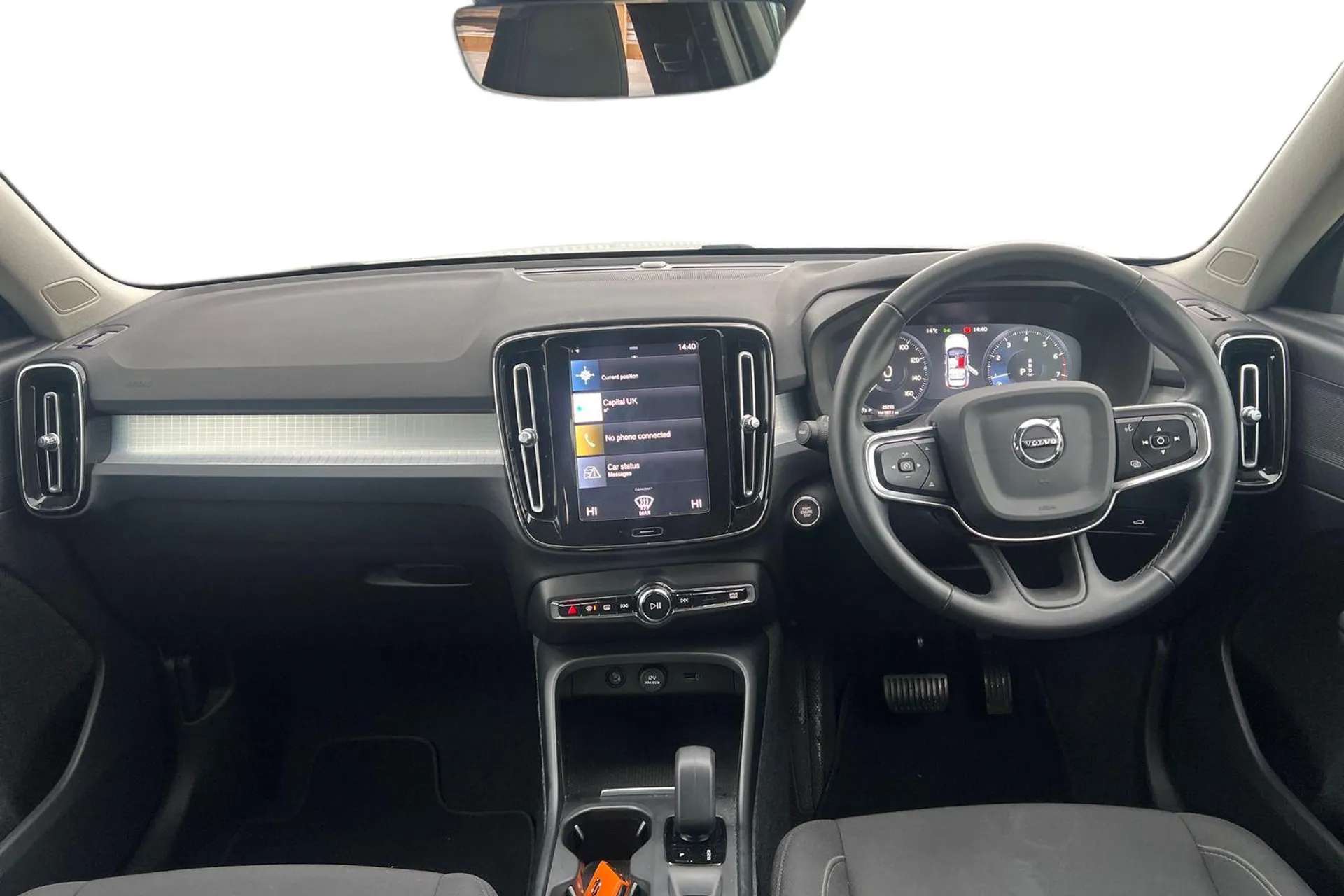 2021 VOLVO XC40 2021 VOLVO XC40