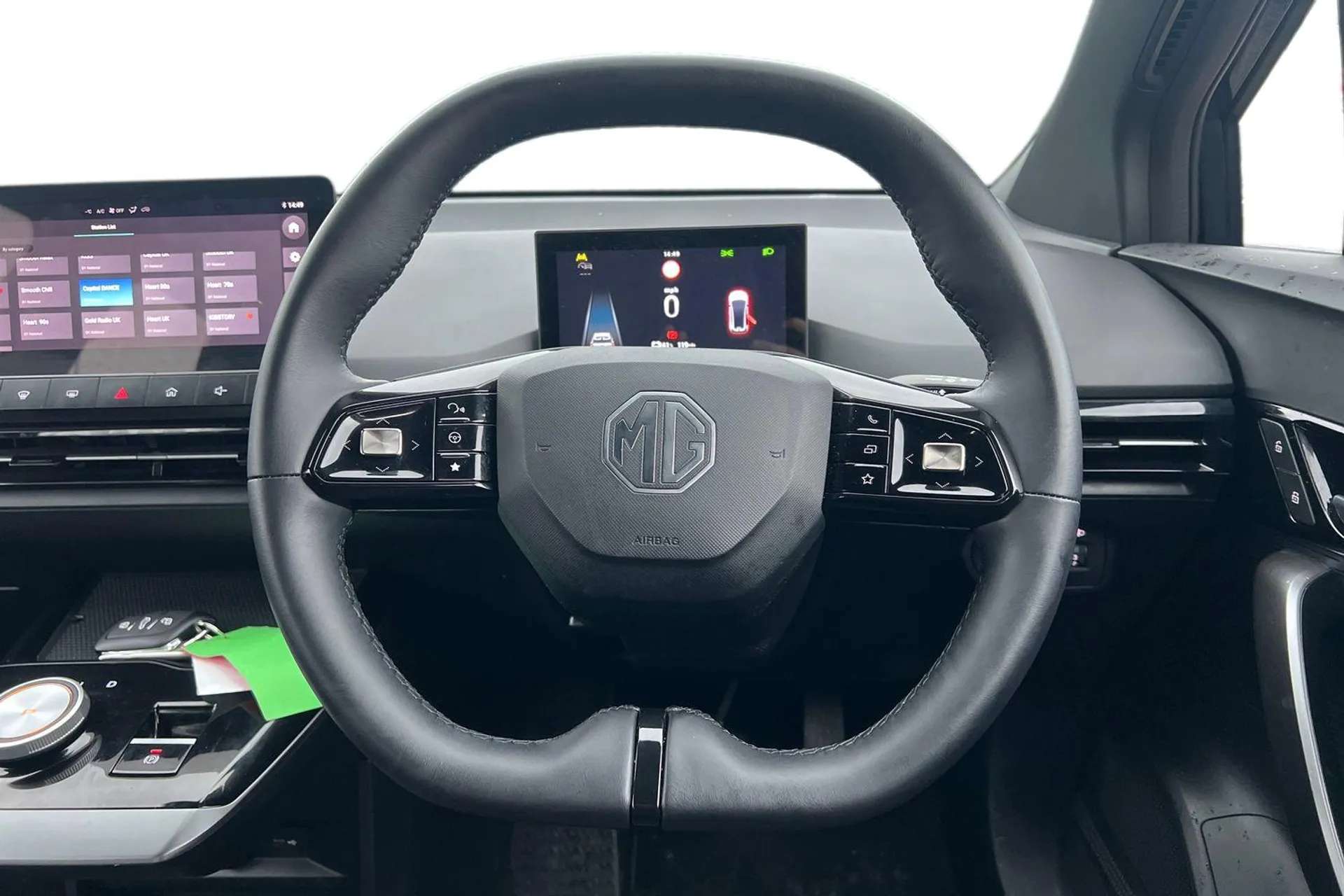 2024 MG MOTOR UK MG4 2024 MG MOTOR UK MG4