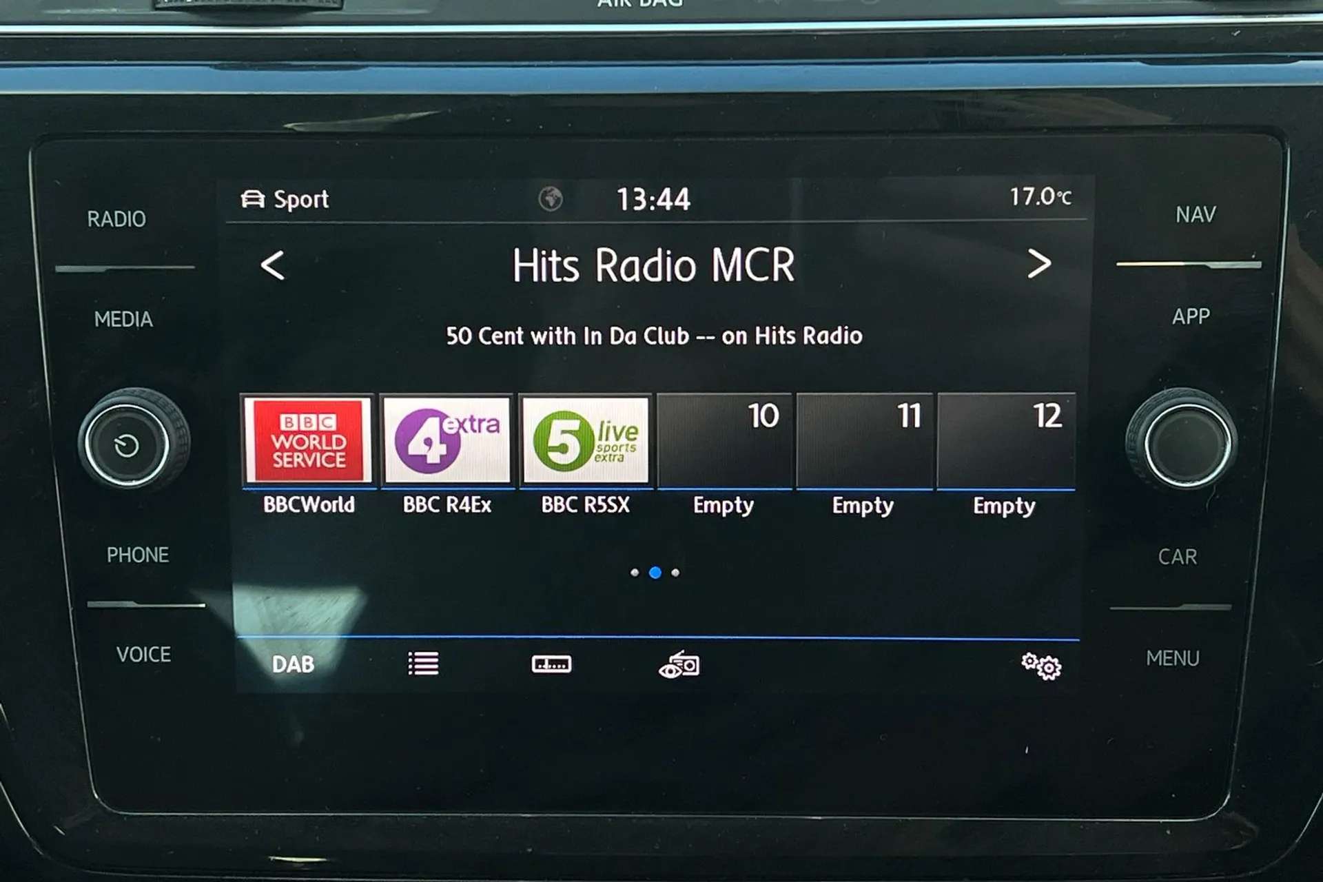 2017 VOLKSWAGEN TOURAN 2017 VOLKSWAGEN TOURAN