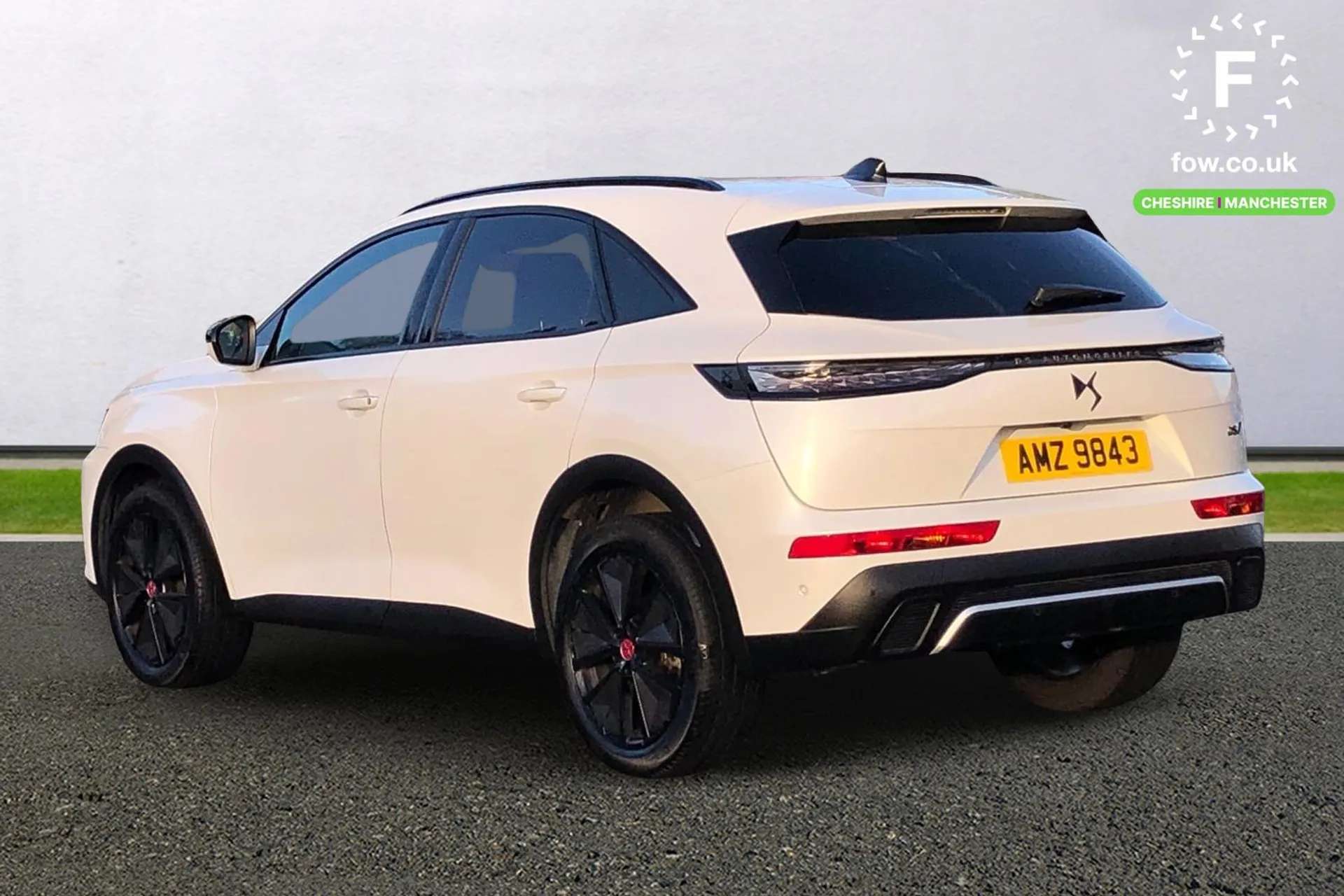 2024 DS DS 7 CROSSBACK 2024 DS DS 7 CROSSBACK