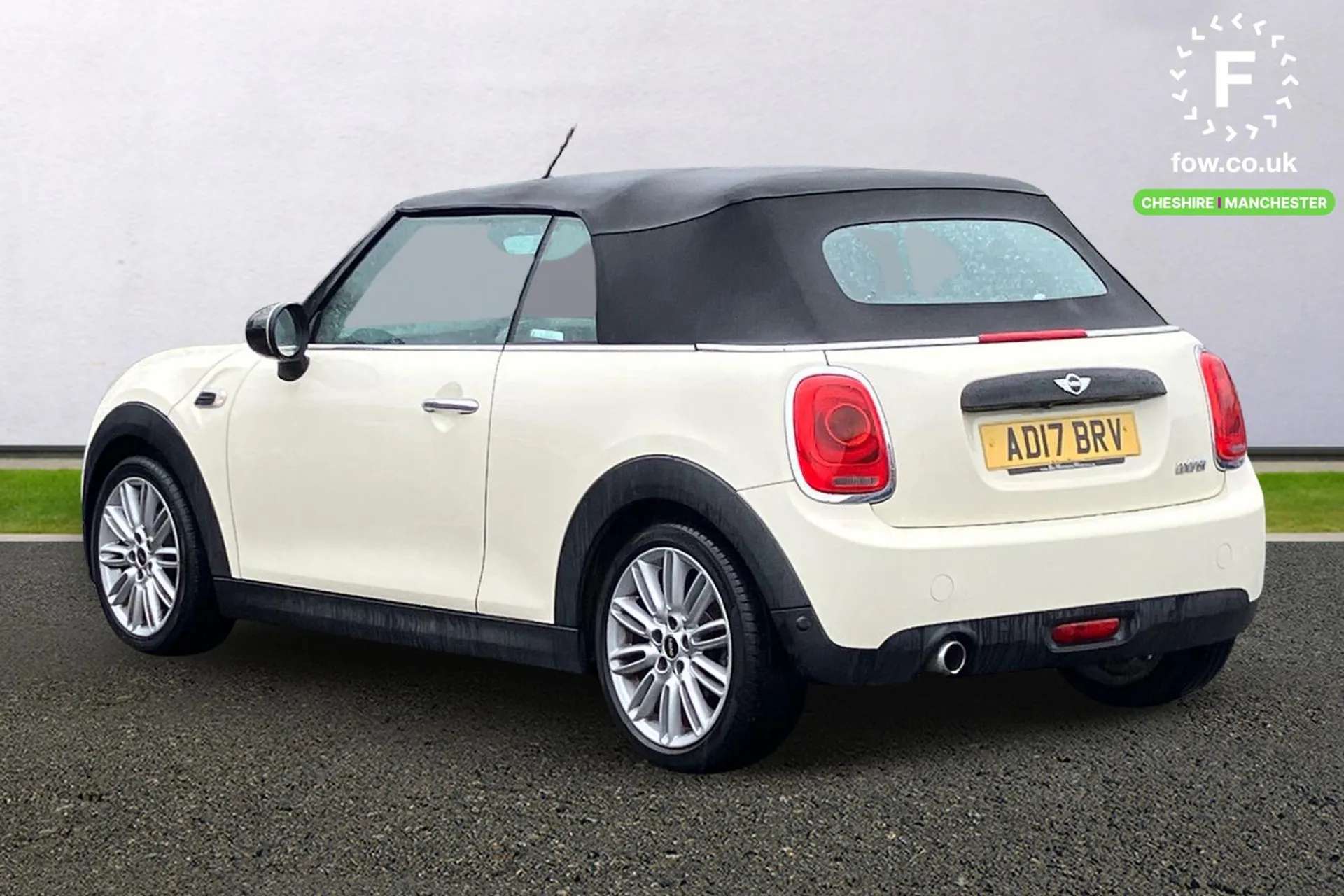 2017 MINI CONVERTIBLE 2017 MINI CONVERTIBLE