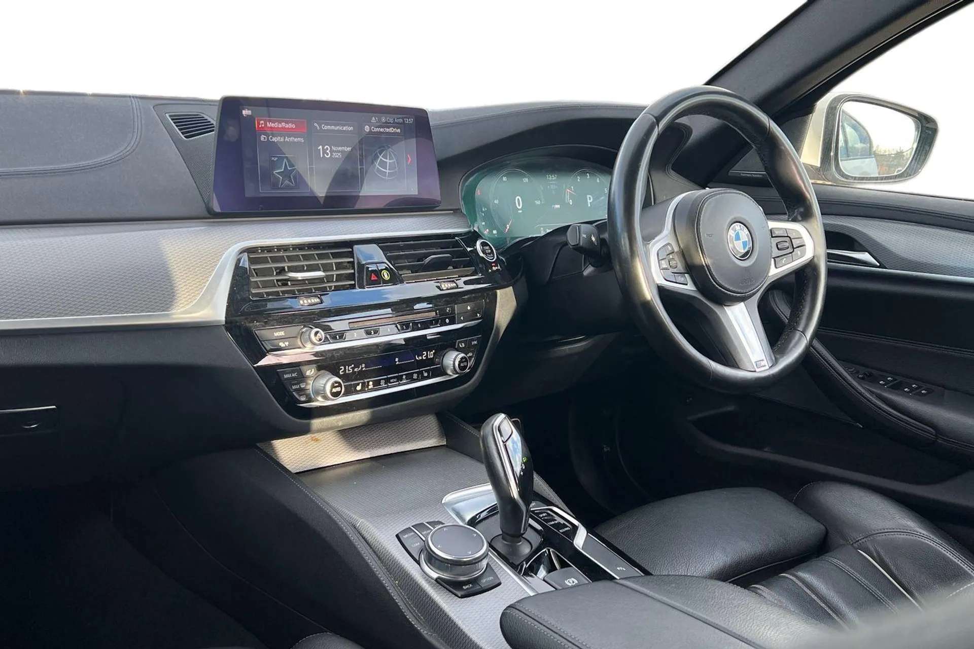 2019 BMW 5 SERIES 2019 BMW 5 SERIES