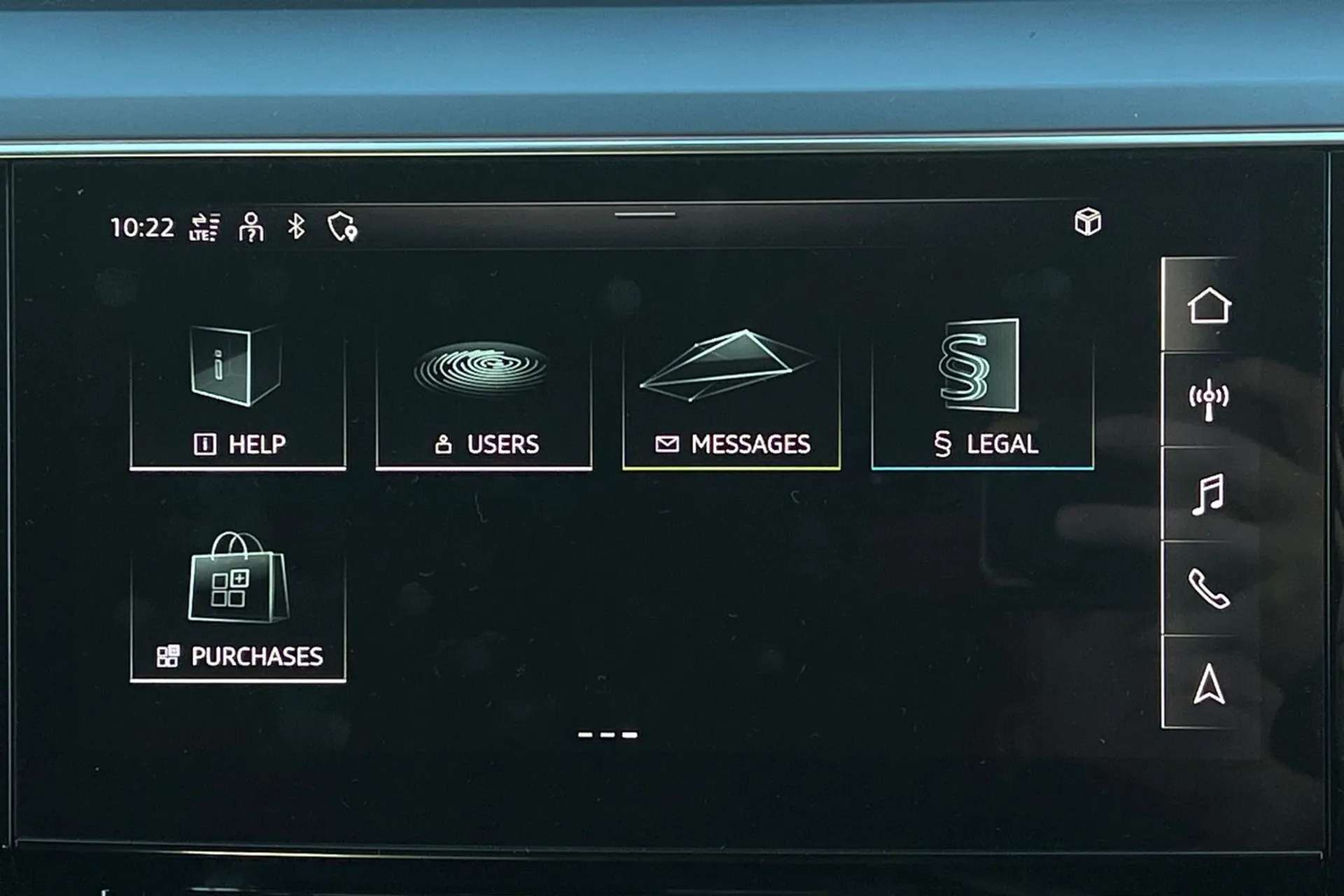 2020 AUDI E-TRON 2020 AUDI E-TRON