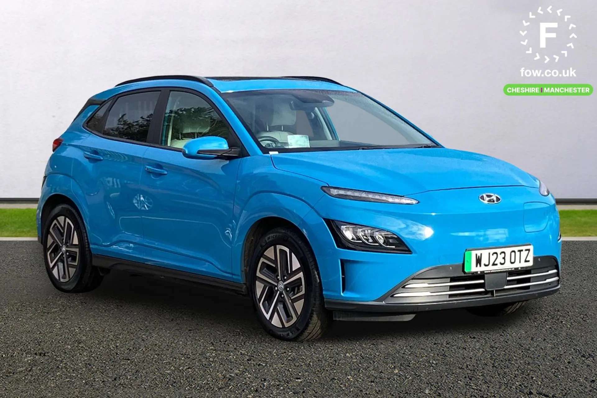 A 2023 HYUNDAI KONA 150kW Ultimate 64kWh 5dr Auto [ Heated front seats , 17" Alloys wheels , Wireless phone charging pad , Parking system with rear camera and guidance sy A 2023 HYUNDAI KONA 150kW Ultimate 64kWh 5dr Auto [ Heated front seats , 17" Alloys wheels , Wireless phone charging pad , Parking system with rear camera and guidance sy
