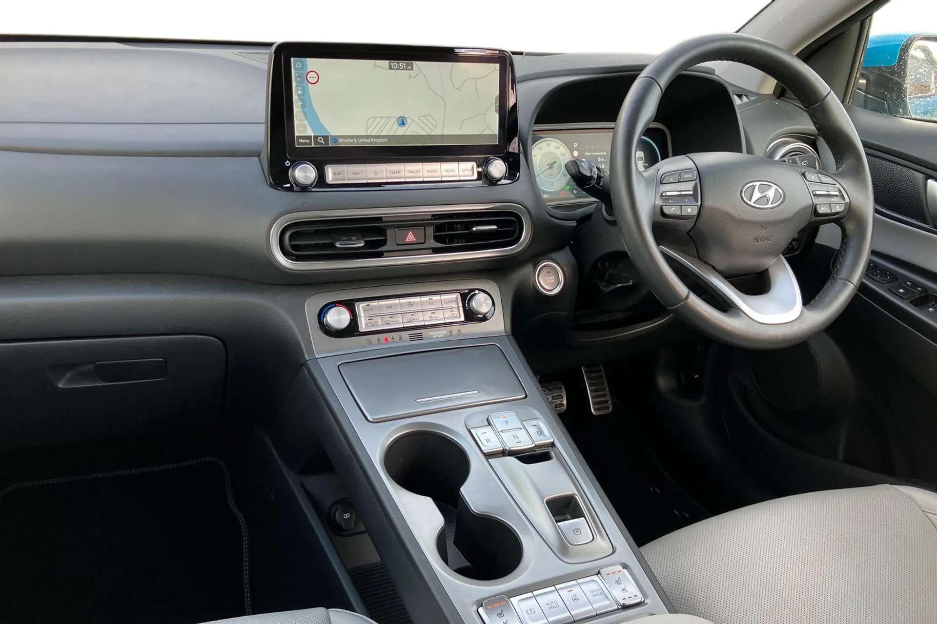 A 2023 HYUNDAI KONA 150kW Ultimate 64kWh 5dr Auto [ Heated front seats , 17" Alloys wheels , Wireless phone charging pad , Parking system with rear camera and guidance sy A 2023 HYUNDAI KONA 150kW Ultimate 64kWh 5dr Auto [ Heated front seats , 17" Alloys wheels , Wireless phone charging pad , Parking system with rear camera and guidance sy