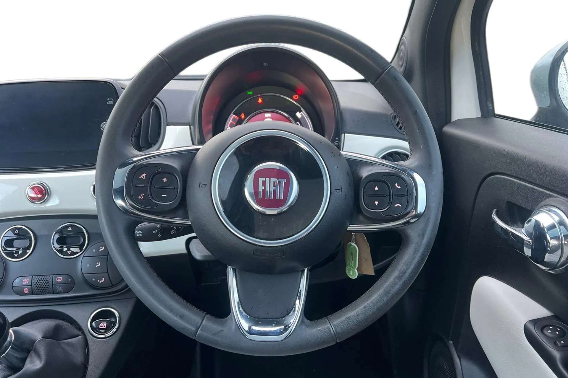 2021 FIAT 500 2021 FIAT 500