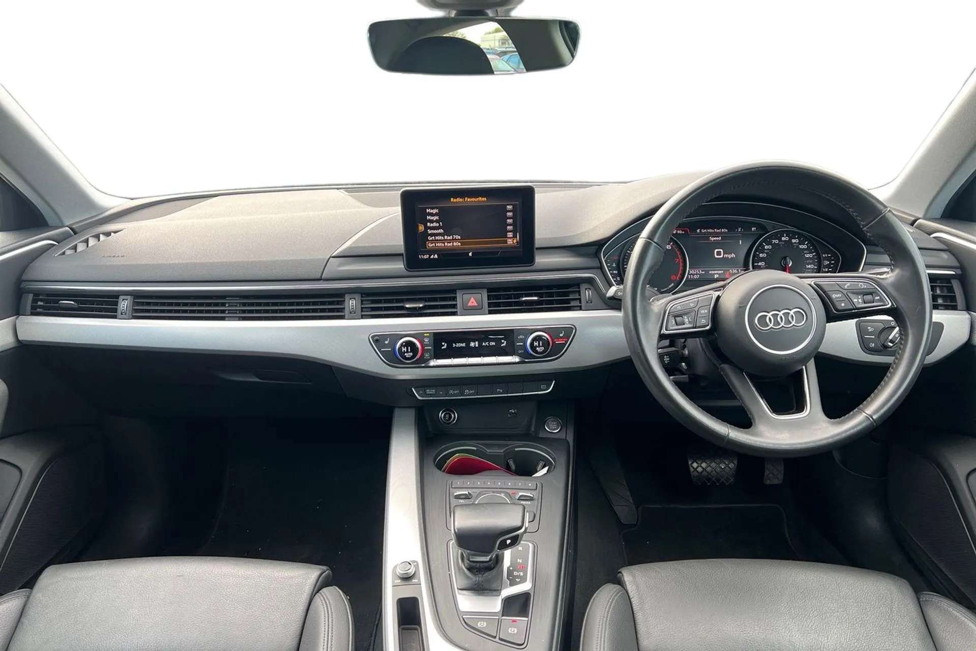 2018 AUDI A4 2018 AUDI A4