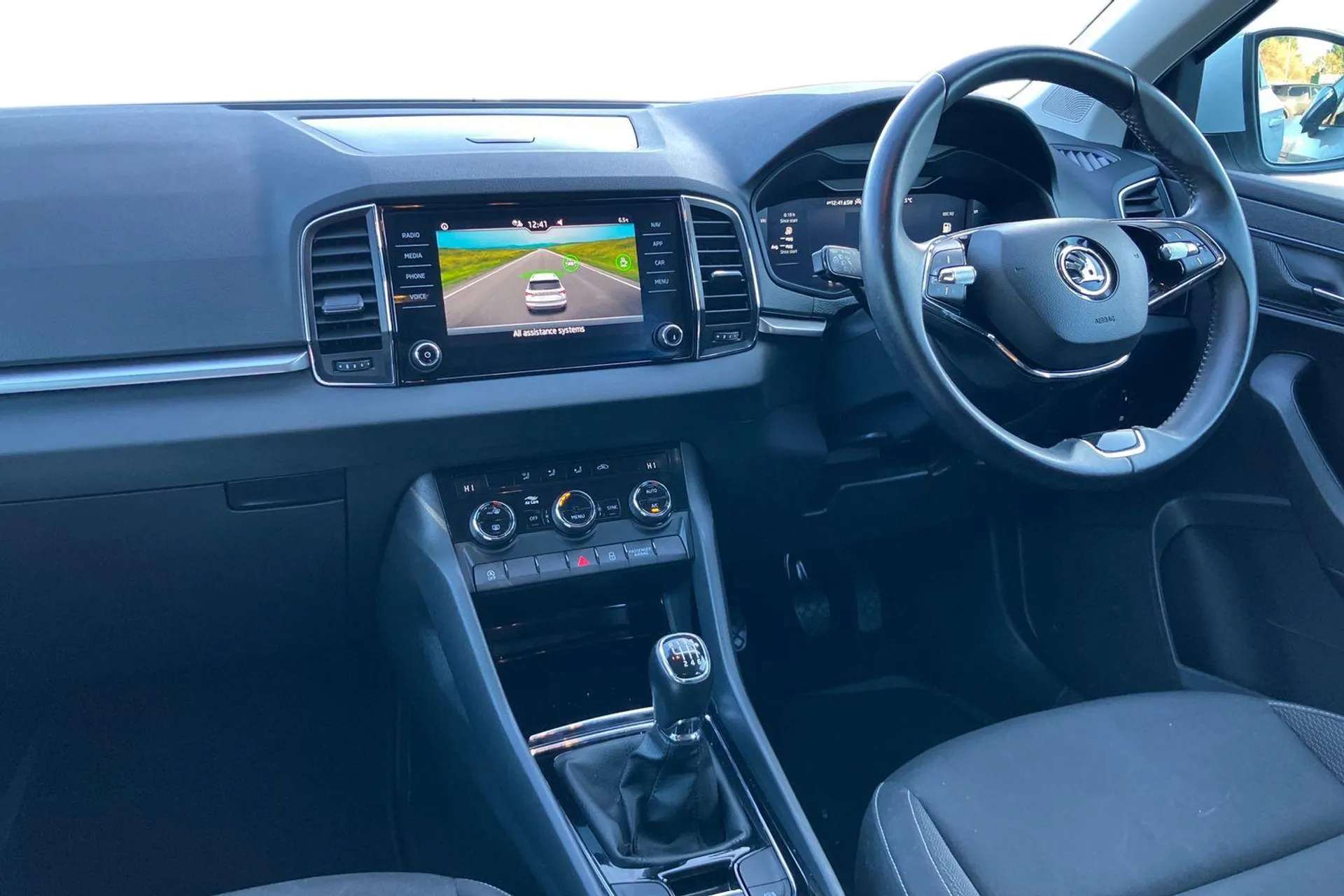 2023 SKODA KAROQ 2023 SKODA KAROQ