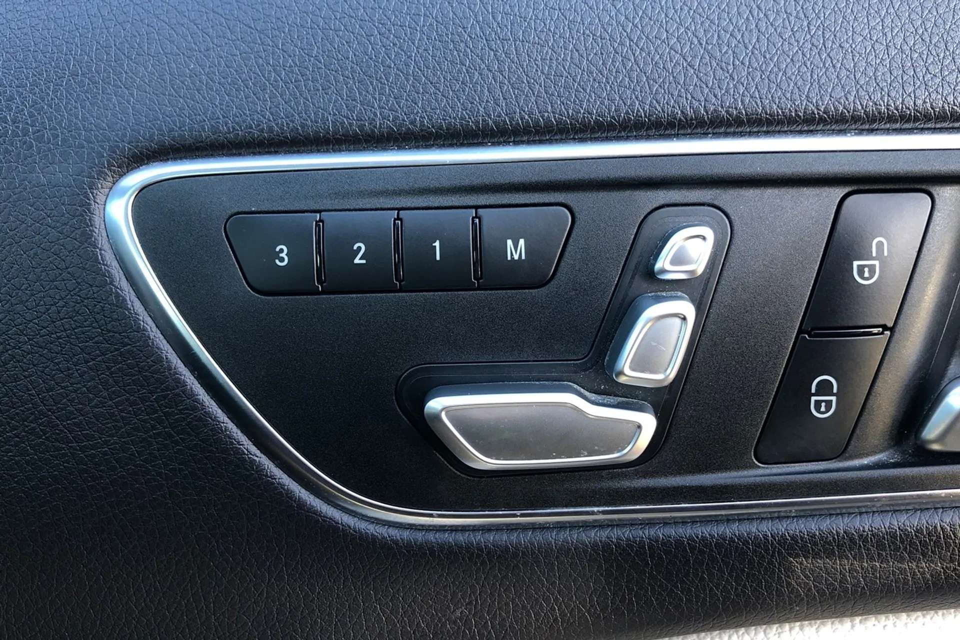 2019 MERCEDES-BENZ GLA 2019 MERCEDES-BENZ GLA