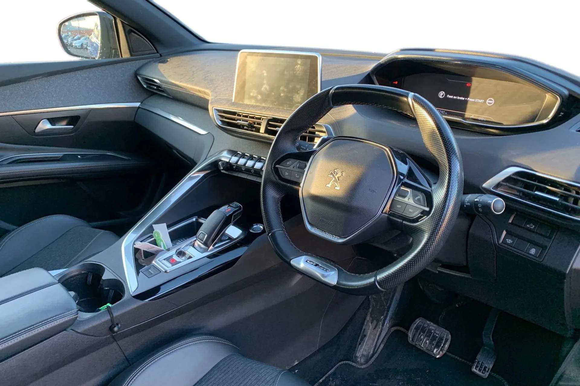 A 2020 PEUGEOT 3008 1.5 BlueHDi GT Line Premium 5dr EAT8 [ Safety Plus Pack , Safety pack , Heated front seats + driver seat multi-point massage function , 19" 'Washingto A 2020 PEUGEOT 3008 1.5 BlueHDi GT Line Premium 5dr EAT8 [ Safety Plus Pack , Safety pack , Heated front seats + driver seat multi-point massage function , 19" 'Washingto