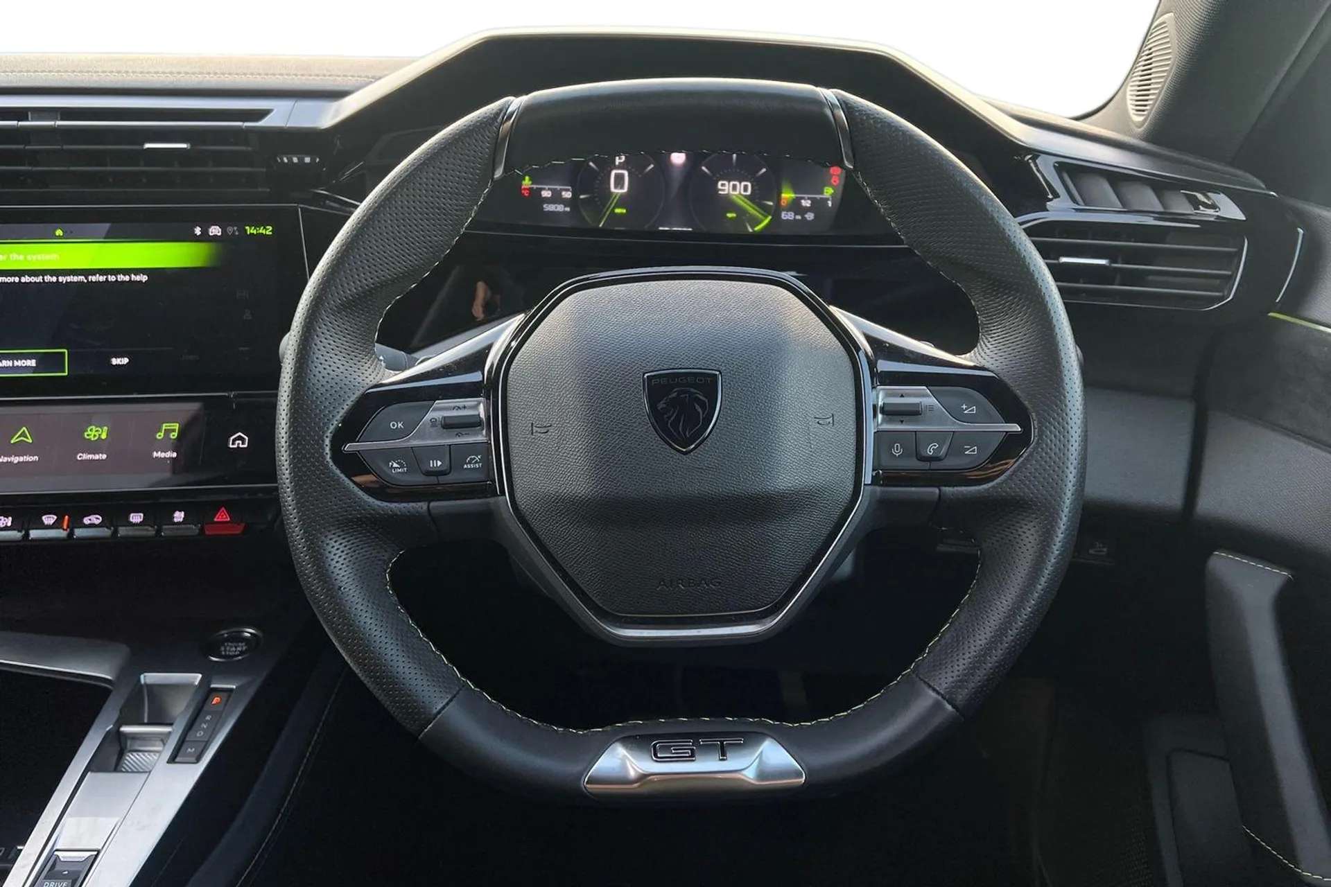 2024 PEUGEOT 408 2024 PEUGEOT 408