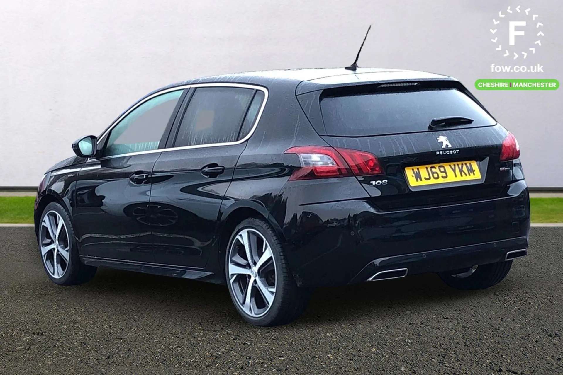 A 2019 PEUGEOT 308 1.5 BlueHDi 130 GT Line 5dr EAT8 [Front and rear parking sensors, Peugeot i-cockpit with compact multi-function steering wheel, Full LED headlights wi A 2019 PEUGEOT 308 1.5 BlueHDi 130 GT Line 5dr EAT8 [Front and rear parking sensors, Peugeot i-cockpit with compact multi-function steering wheel, Full LED headlights wi