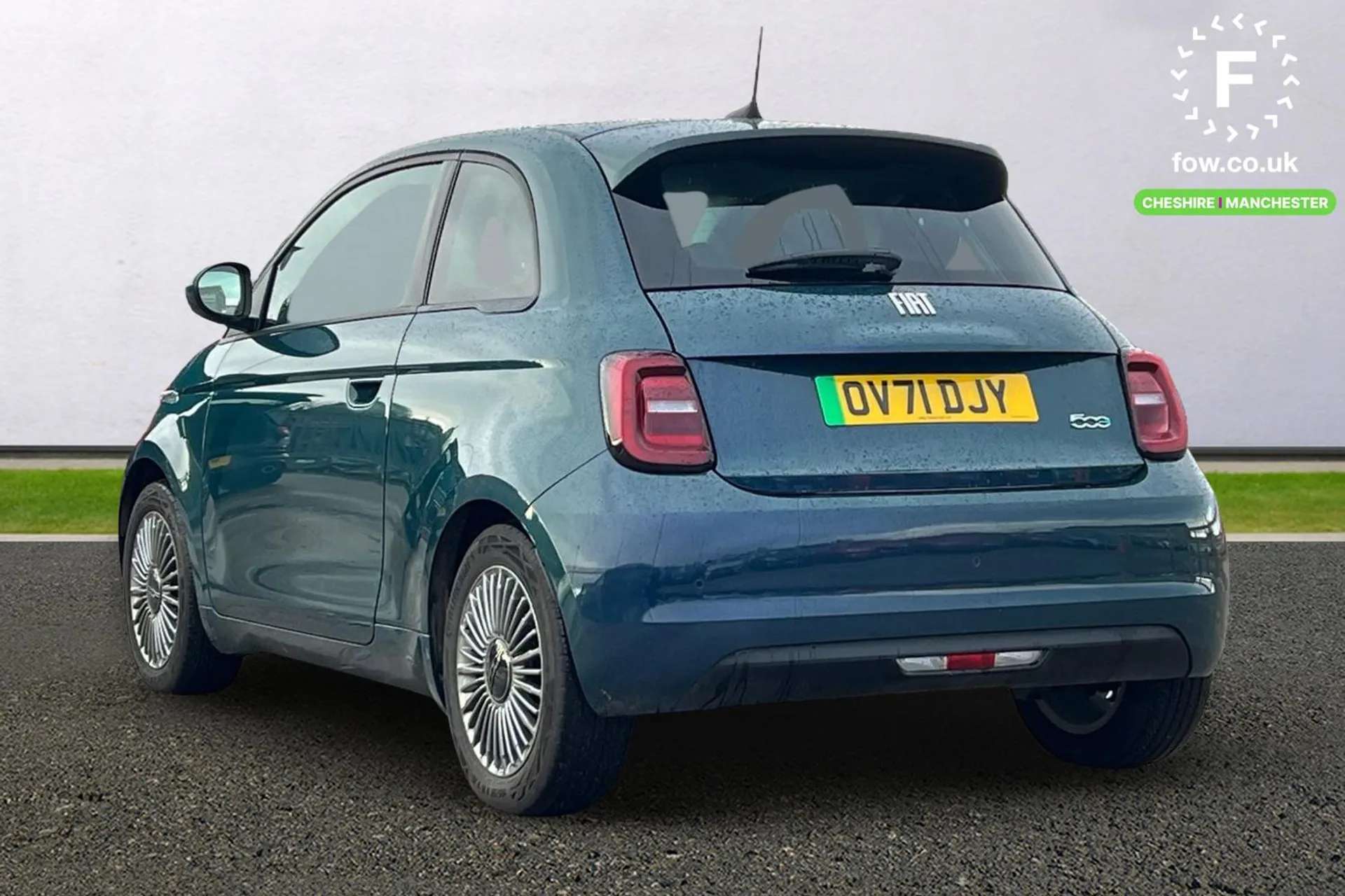 2021 FIAT 500 2021 FIAT 500