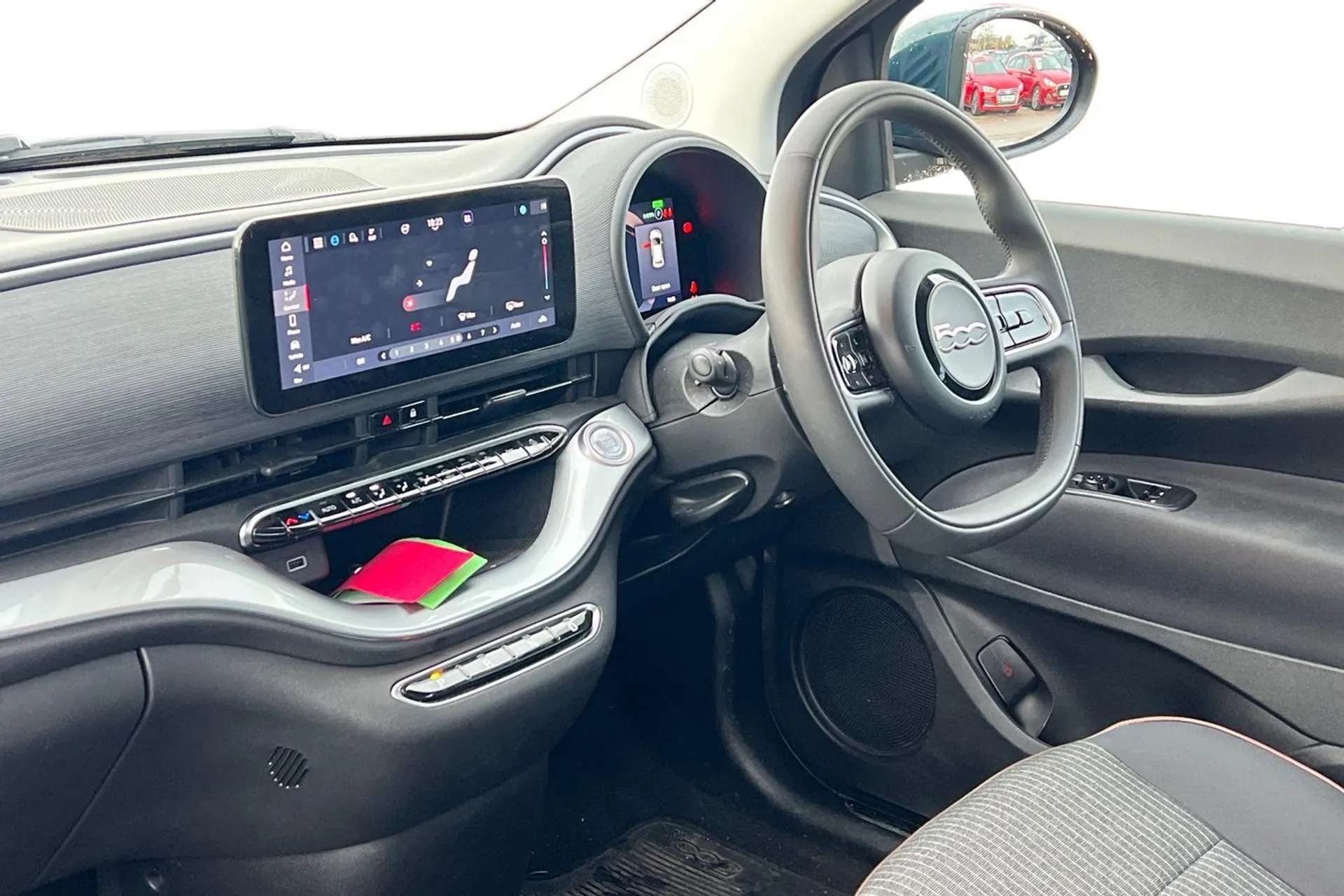 2021 FIAT 500 2021 FIAT 500