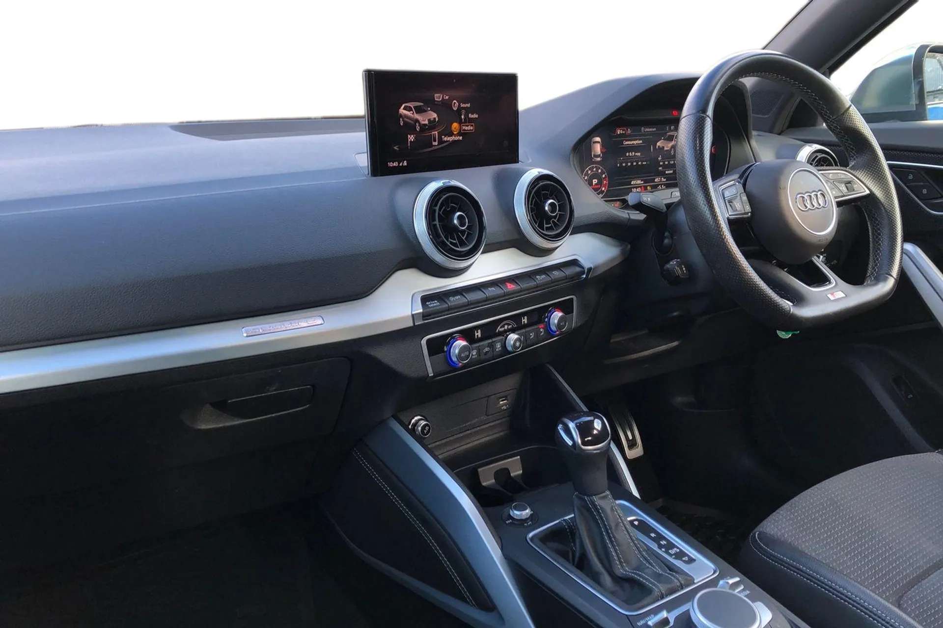 2022 AUDI Q2 2022 AUDI Q2