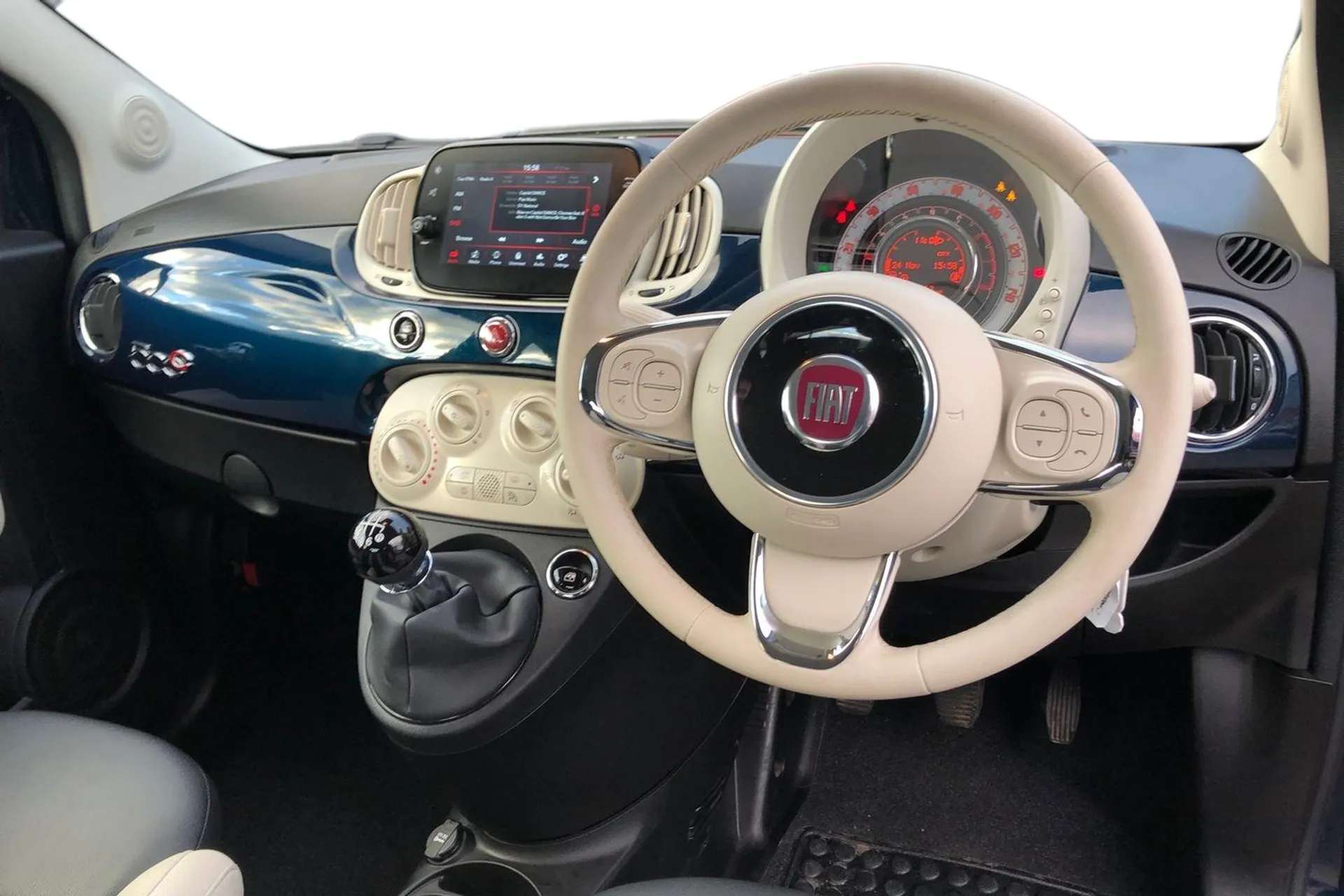2021 FIAT 500 2021 FIAT 500