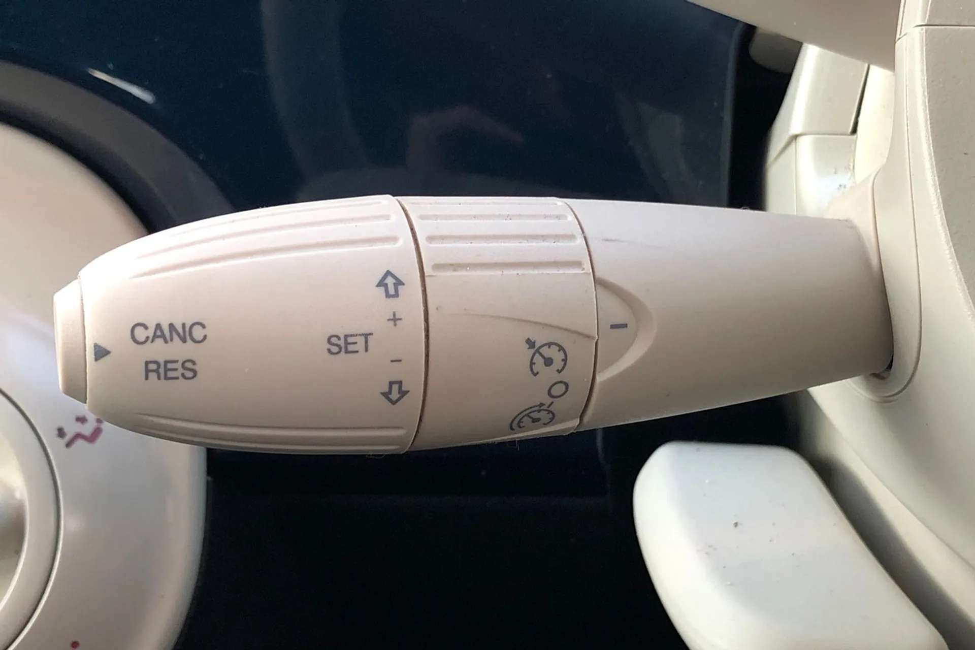 2021 FIAT 500 2021 FIAT 500