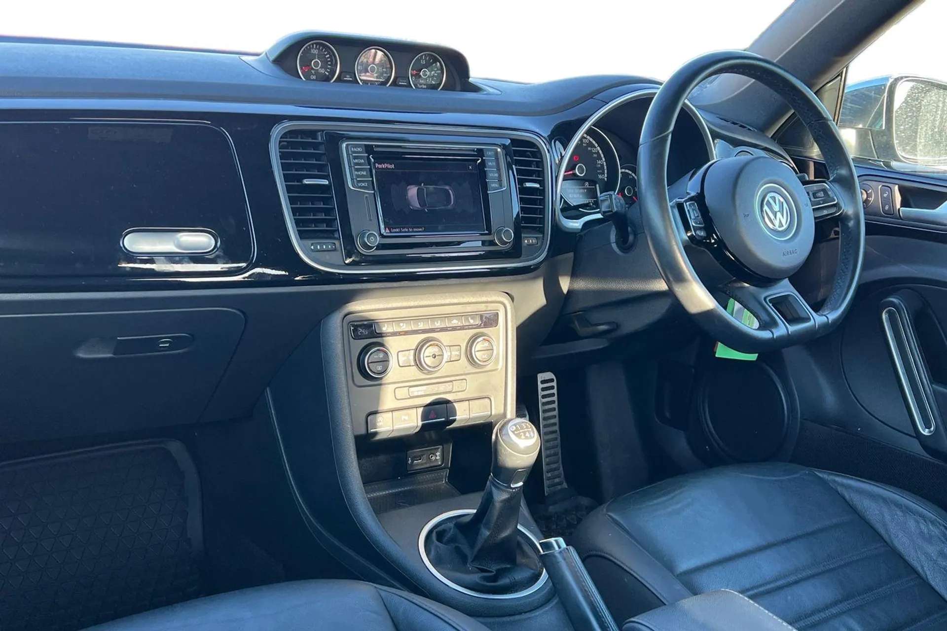 2016 VOLKSWAGEN BEETLE 2016 VOLKSWAGEN BEETLE