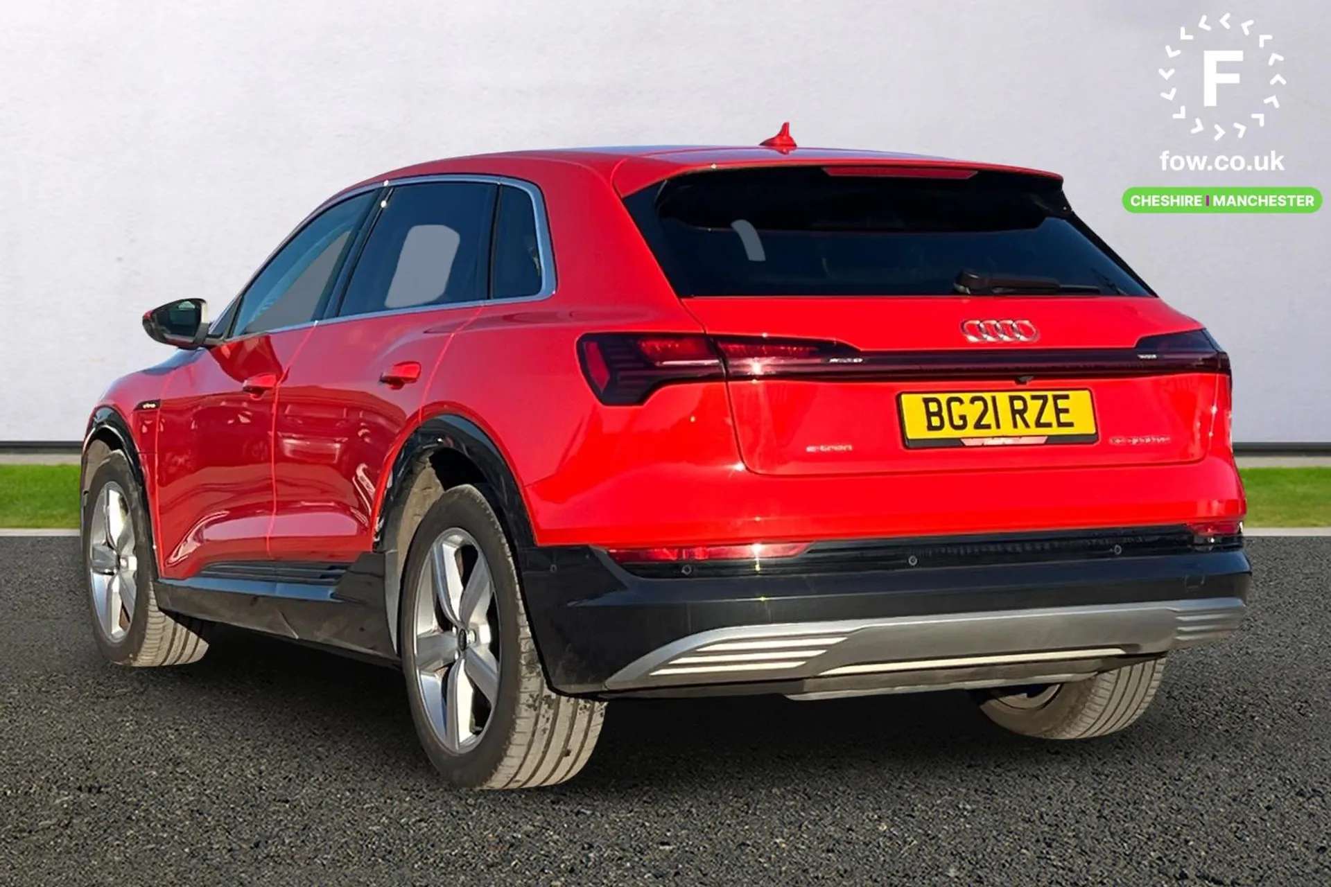 2021 AUDI E-TRON 2021 AUDI E-TRON