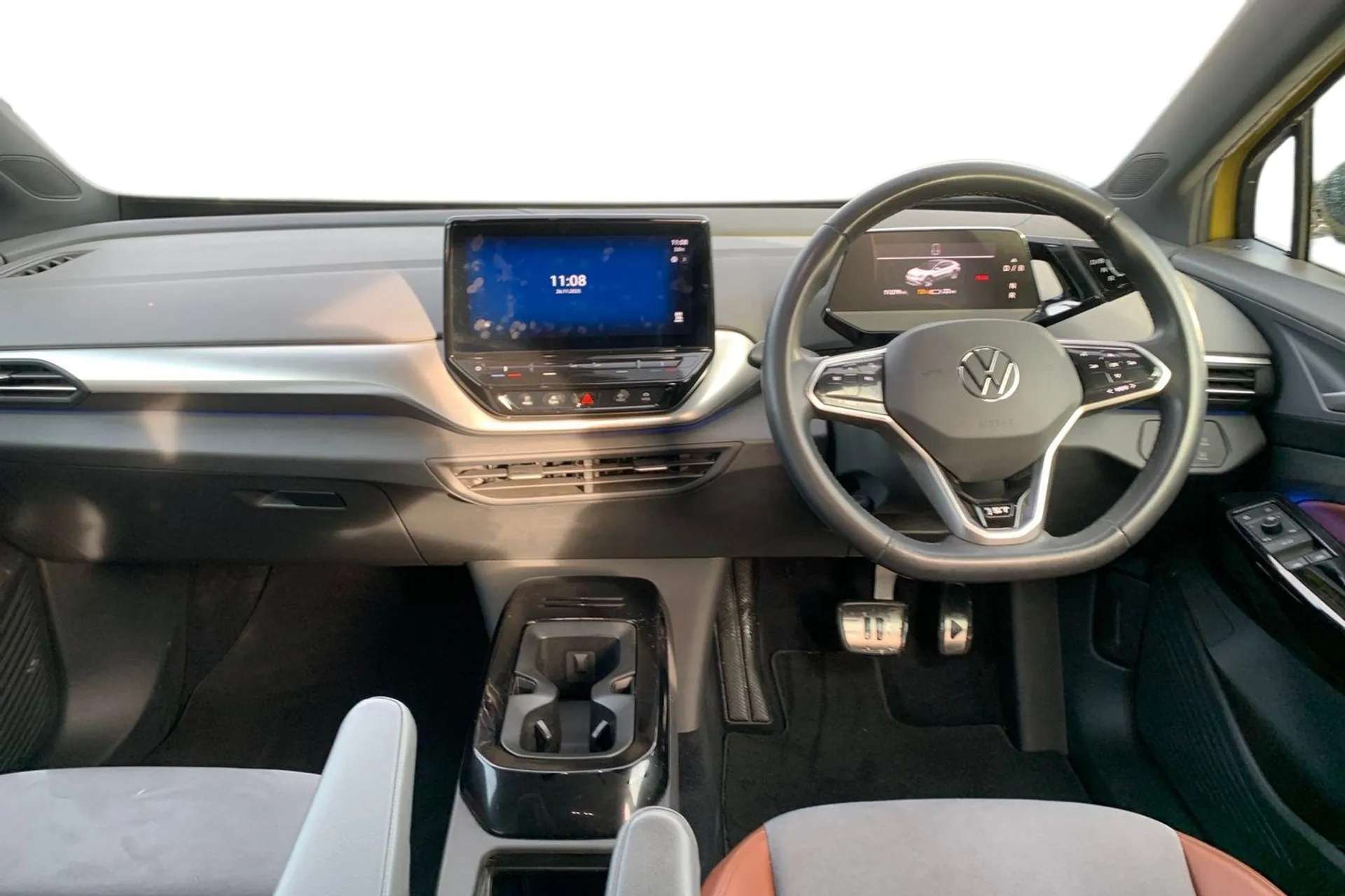 A 2021 VOLKSWAGEN ID.4 150kW 1ST Edition Pro Performance 77kWh 5dr Auto [ Park distance control in front and rear , Energy-Efficient Heat Pump , Sound deadening pack , 20" D A 2021 VOLKSWAGEN ID.4 150kW 1ST Edition Pro Performance 77kWh 5dr Auto [ Park distance control in front and rear , Energy-Efficient Heat Pump , Sound deadening pack , 20" D