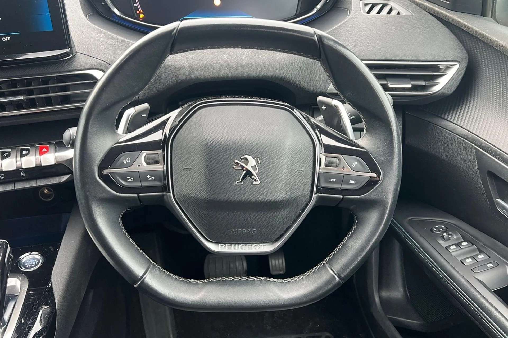 2021 PEUGEOT 5008 2021 PEUGEOT 5008