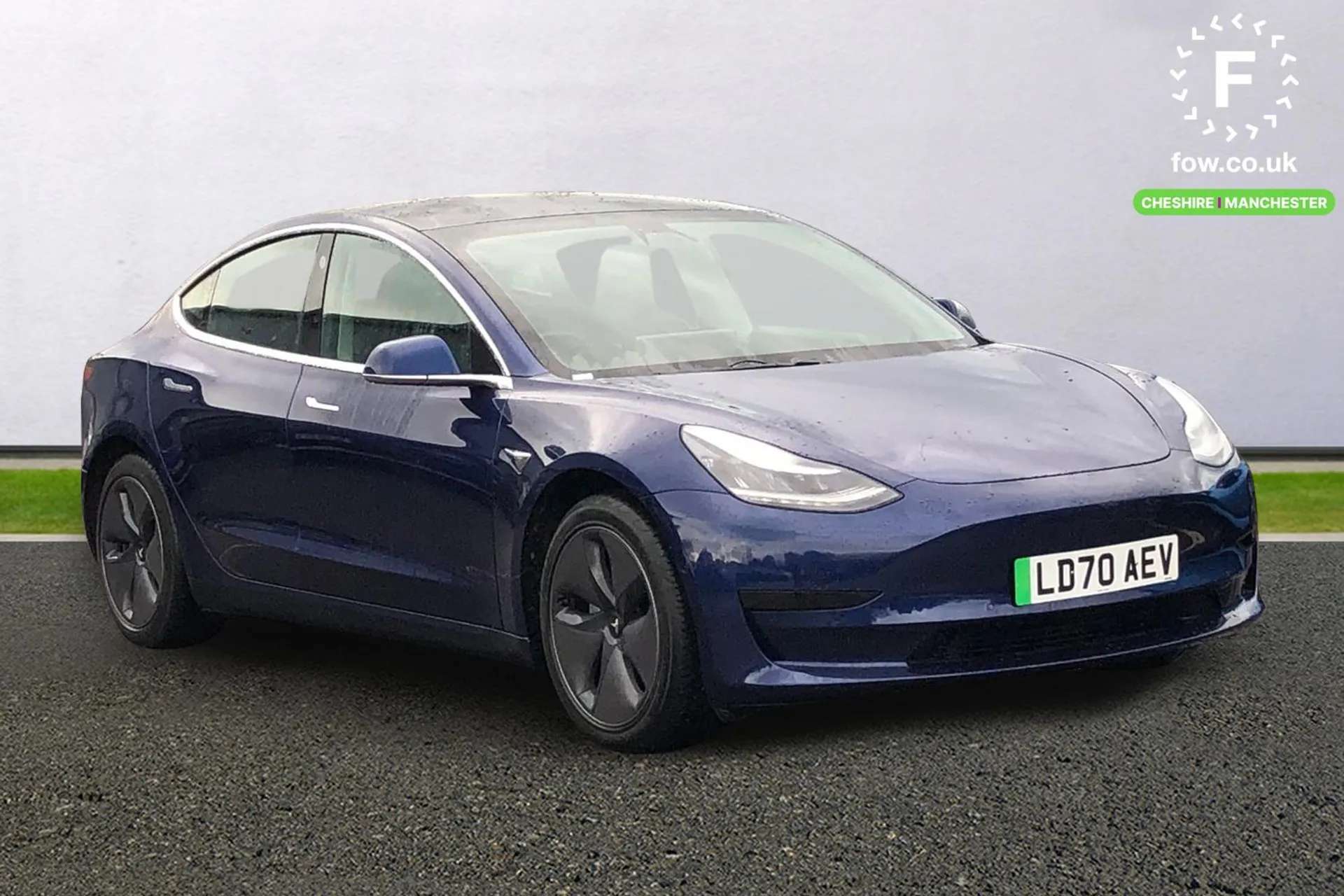 A 2020 TESLA MODEL 3 Standard Plus 4dr Auto [ Park assist camera , Front parking sensor , Rear parking sensor , Tinted glass roof with ultraviolet and infrared protection A 2020 TESLA MODEL 3 Standard Plus 4dr Auto [ Park assist camera , Front parking sensor , Rear parking sensor , Tinted glass roof with ultraviolet and infrared protection