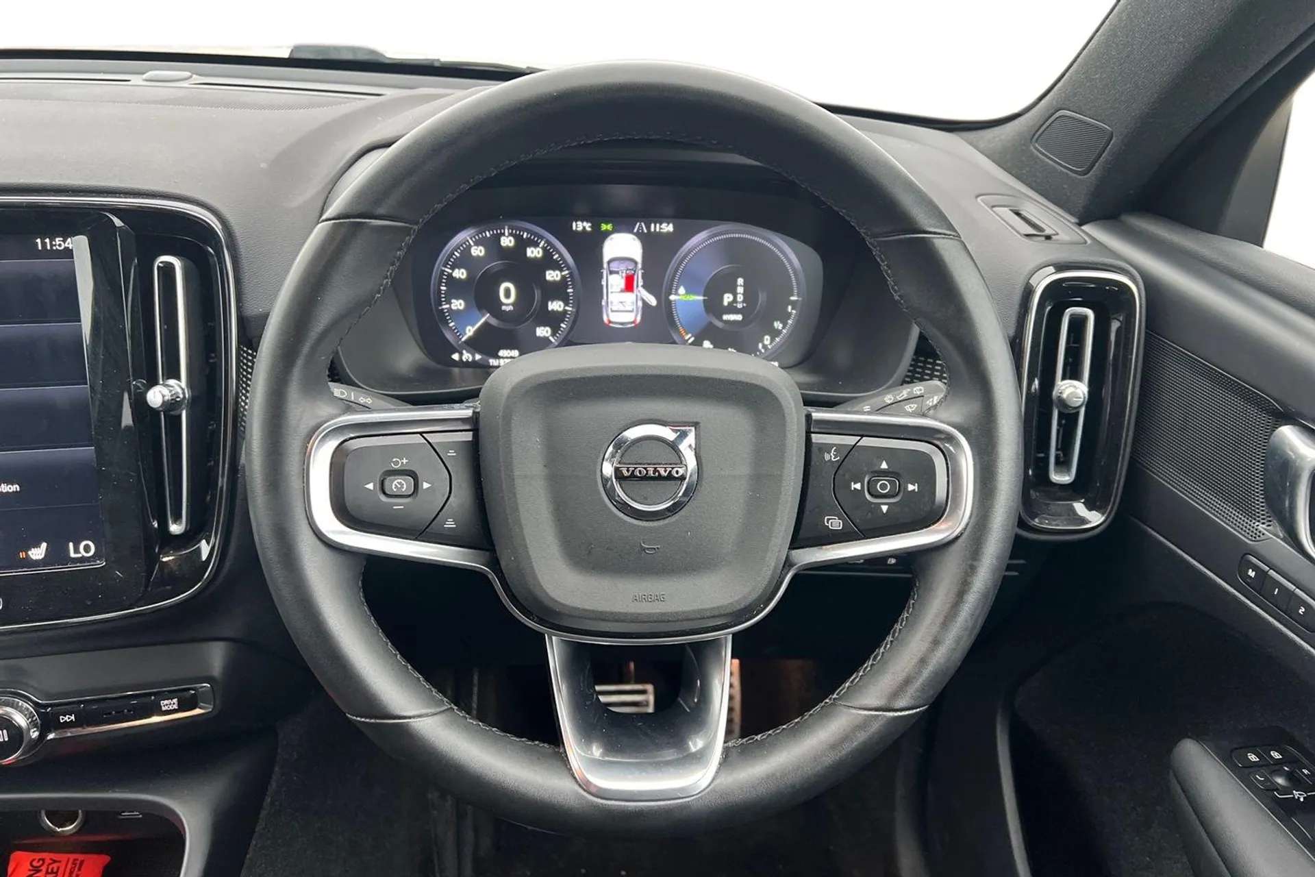 2021 VOLVO XC40 2021 VOLVO XC40