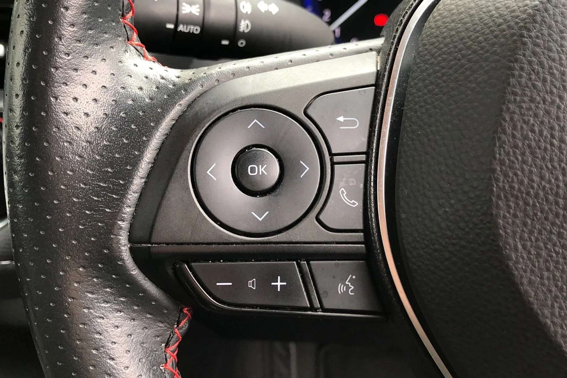 2021 TOYOTA COROLLA 2021 TOYOTA COROLLA