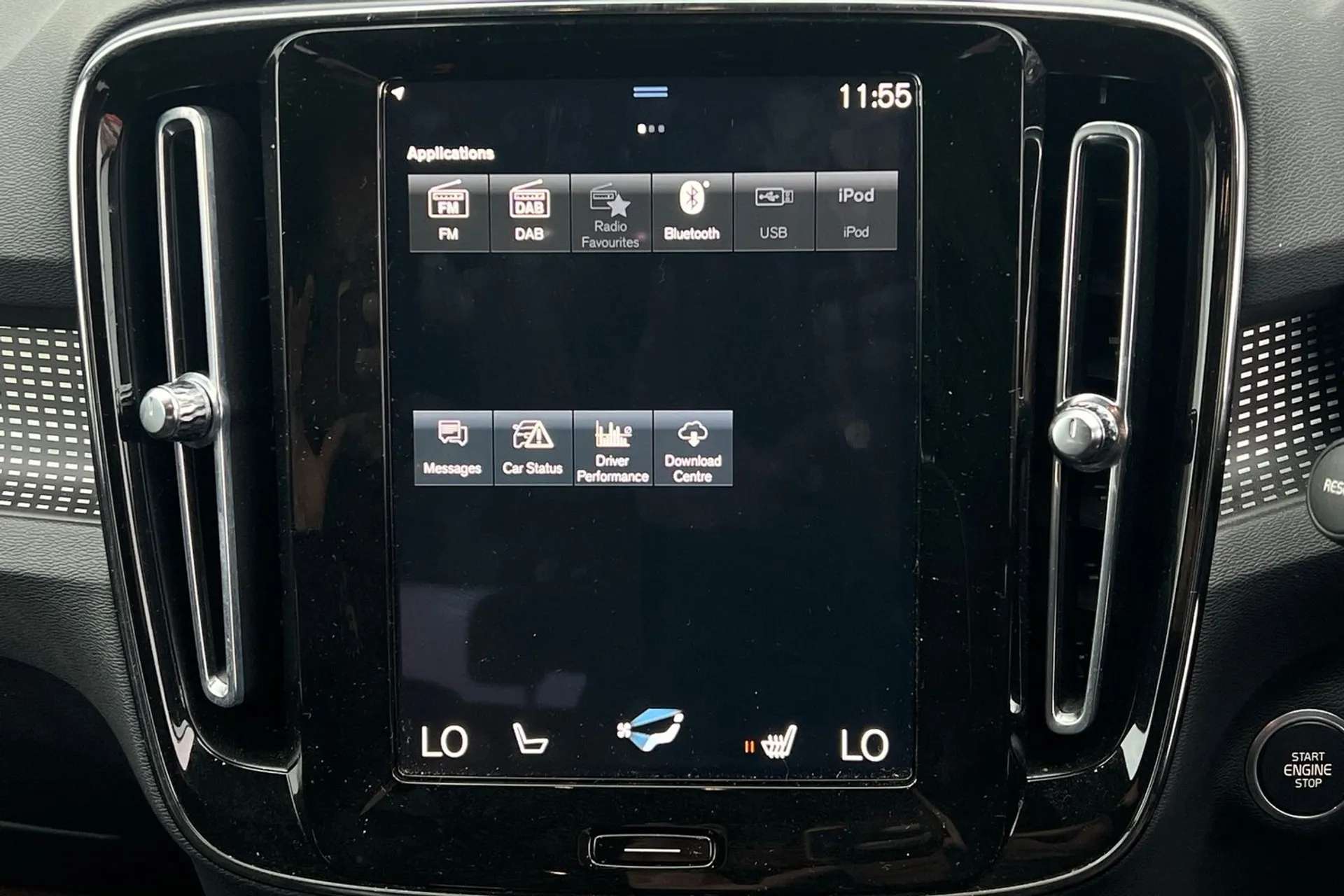 2021 VOLVO XC40 2021 VOLVO XC40