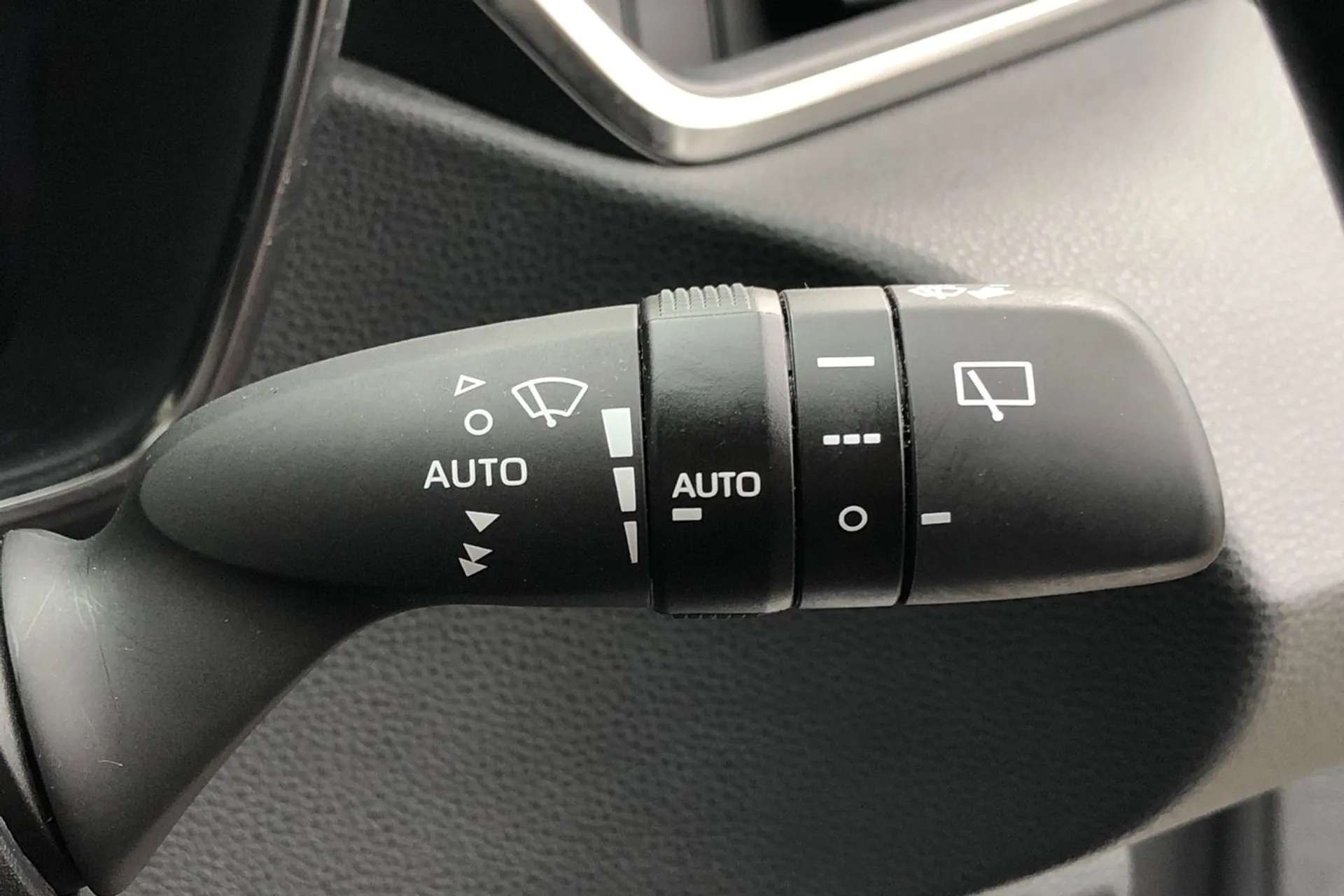 2021 TOYOTA COROLLA 2021 TOYOTA COROLLA