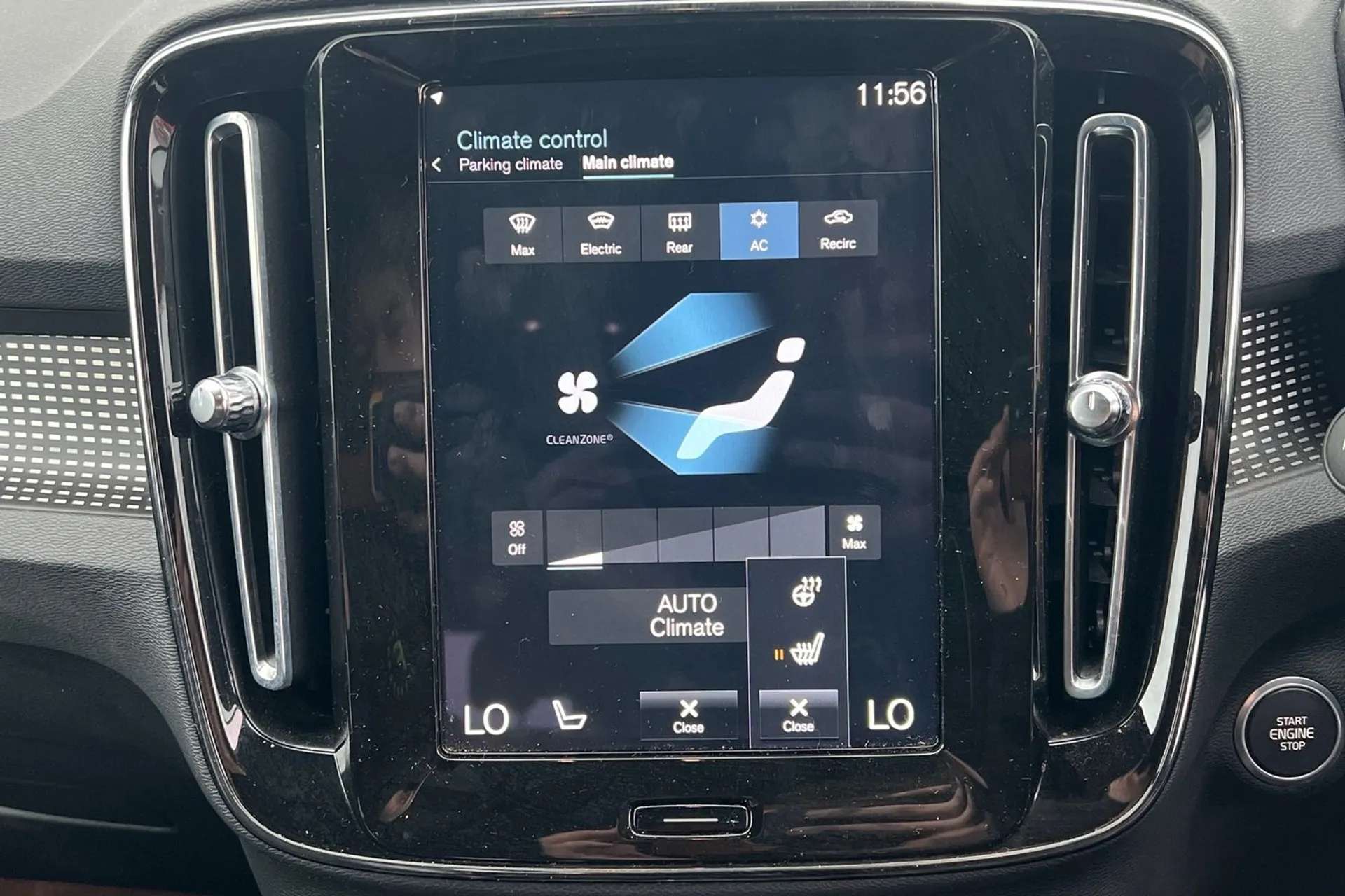 2021 VOLVO XC40 2021 VOLVO XC40