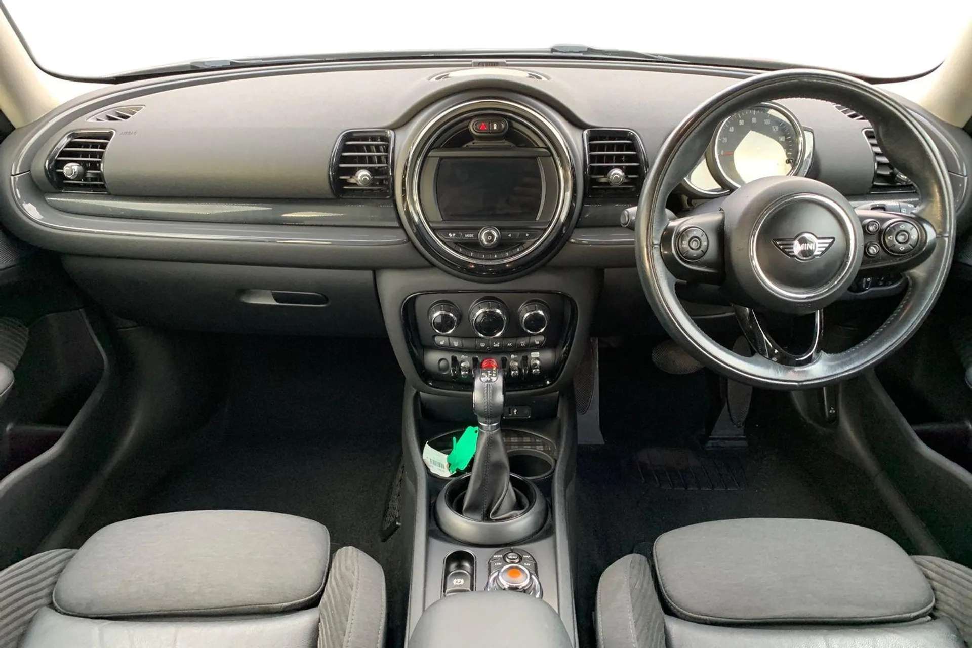 2018 MINI CLUBMAN 2018 MINI CLUBMAN