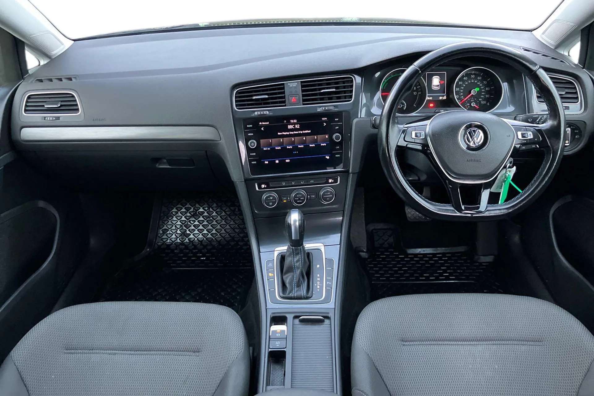 2020 VOLKSWAGEN GOLF 2020 VOLKSWAGEN GOLF