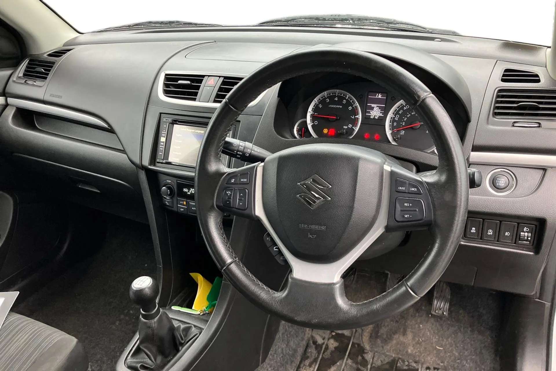 2017 SUZUKI SWIFT 2017 SUZUKI SWIFT