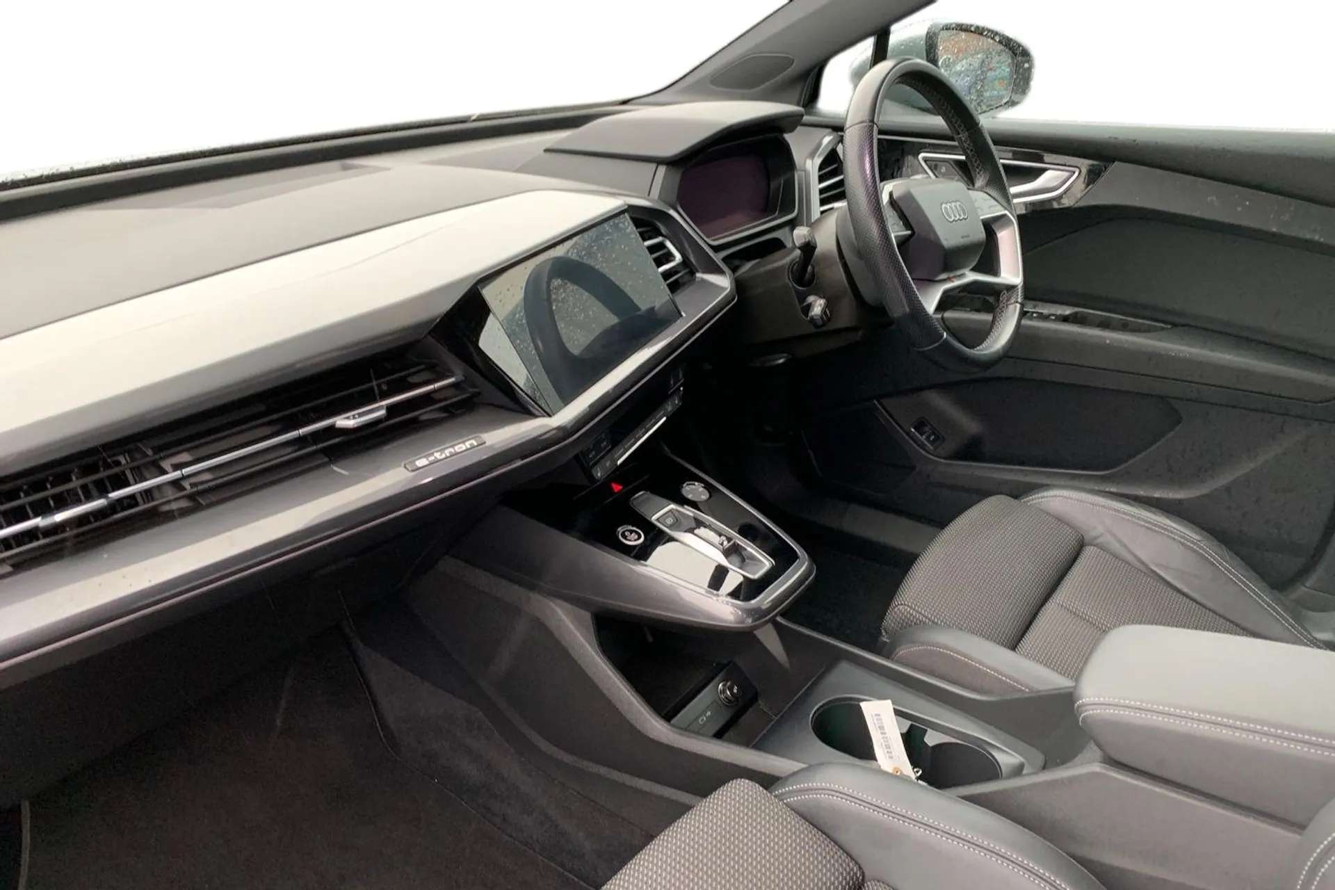 2021 AUDI Q4 2021 AUDI Q4