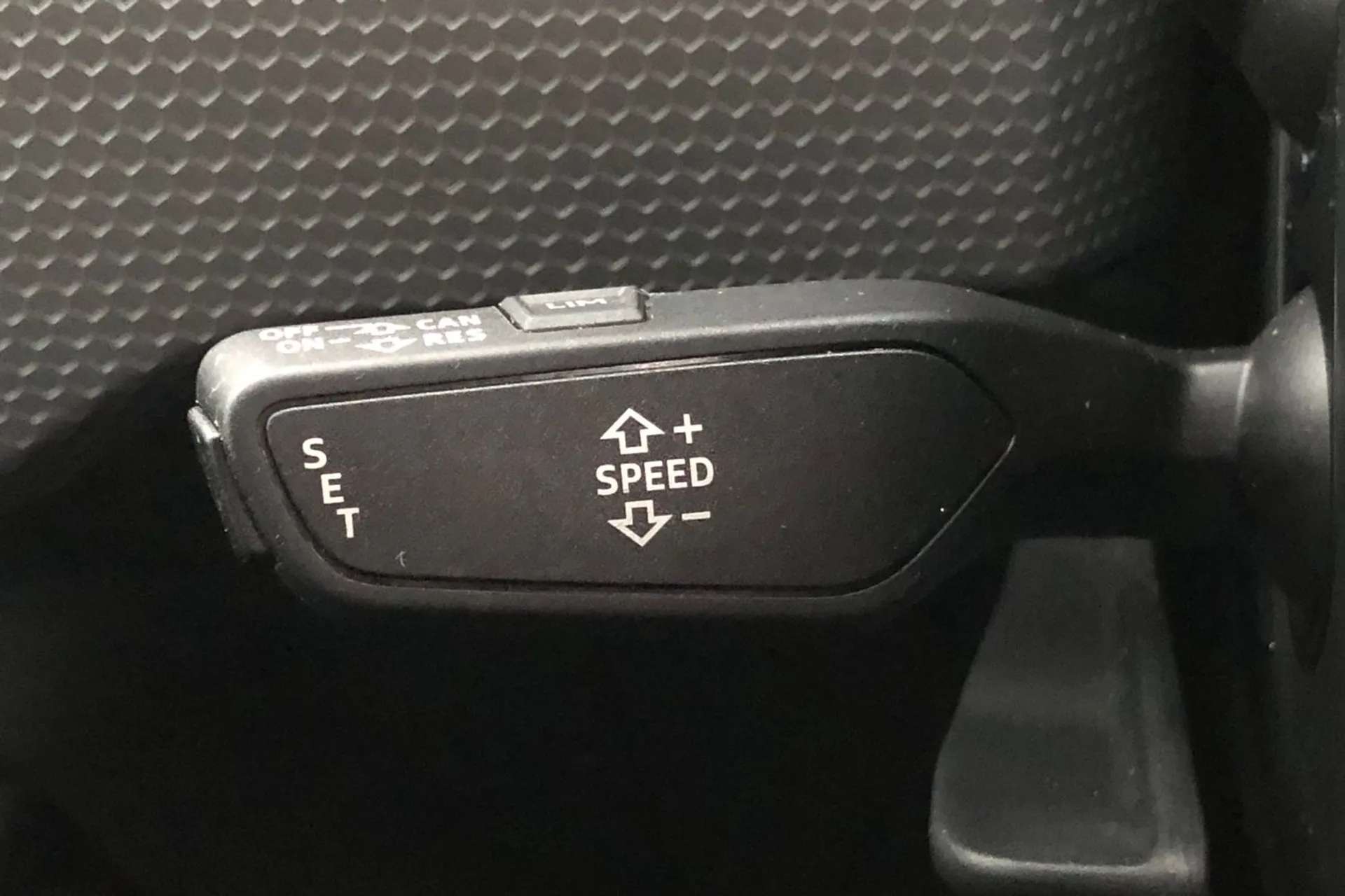 2020 AUDI A1 2020 AUDI A1